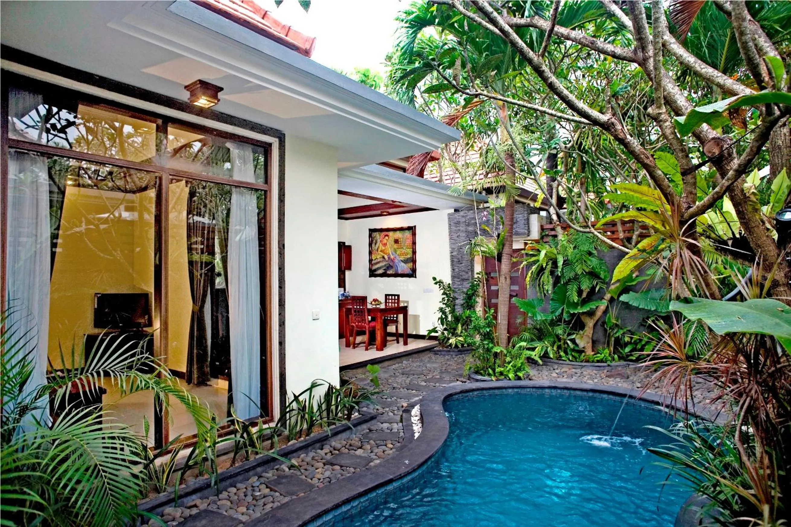 Facade/entrance in The Bali Dream Suite Villa Seminyak