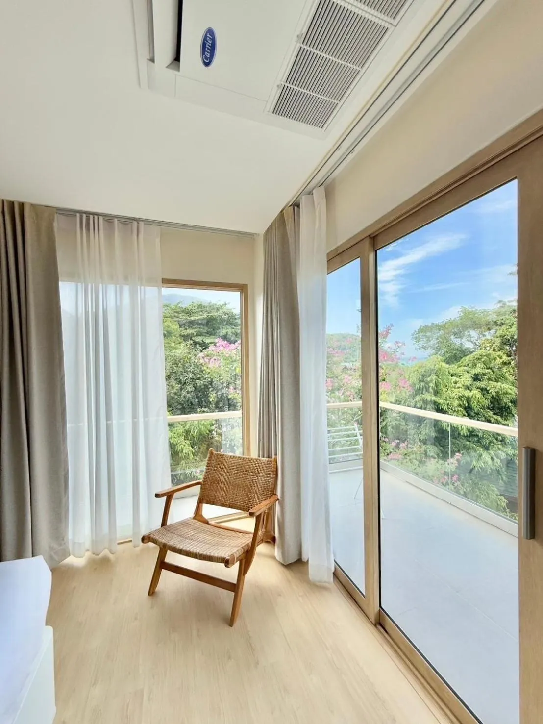 Ton Sai Tropical Phi Phi Island