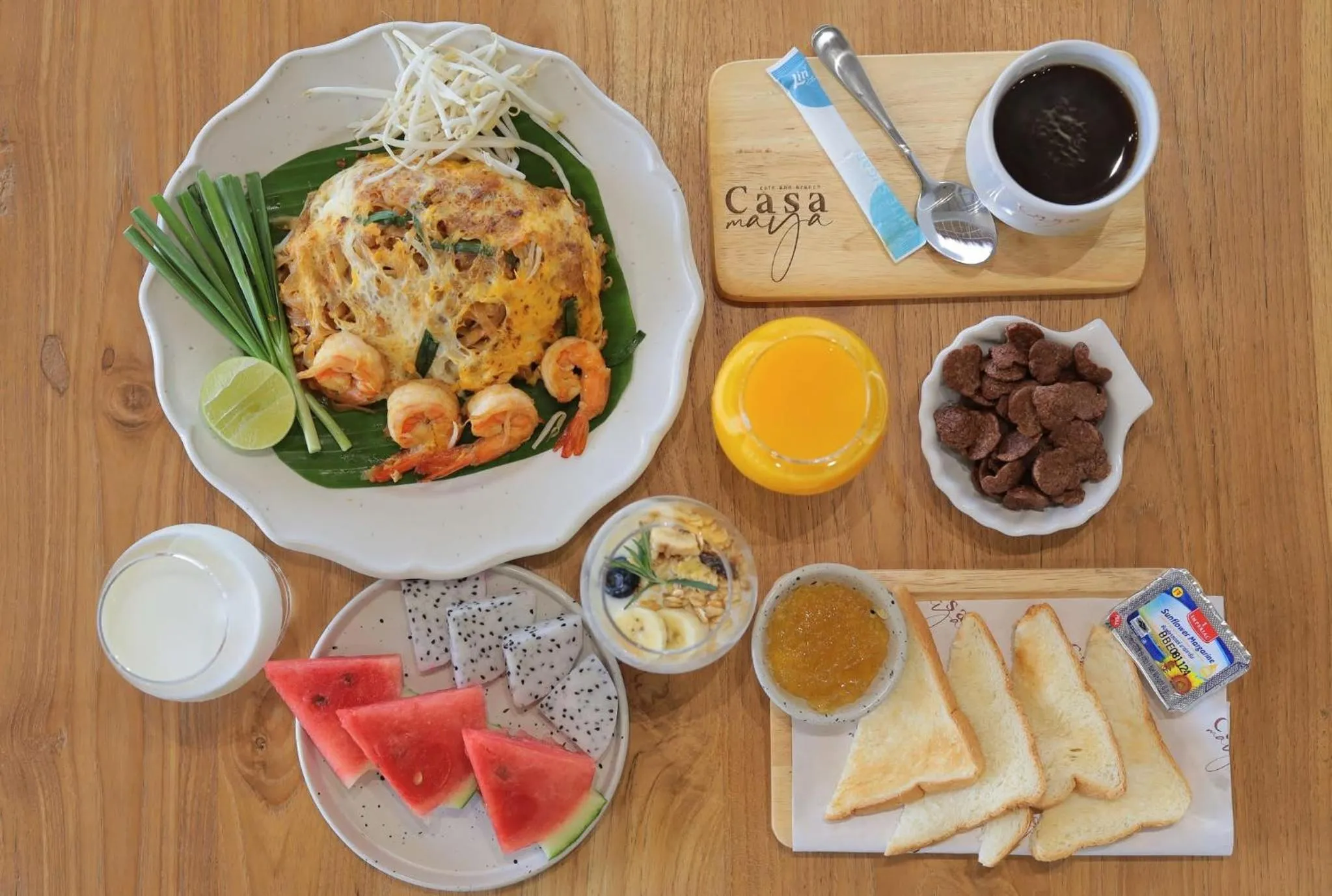 Ton Sai Tropical Phi Phi Island