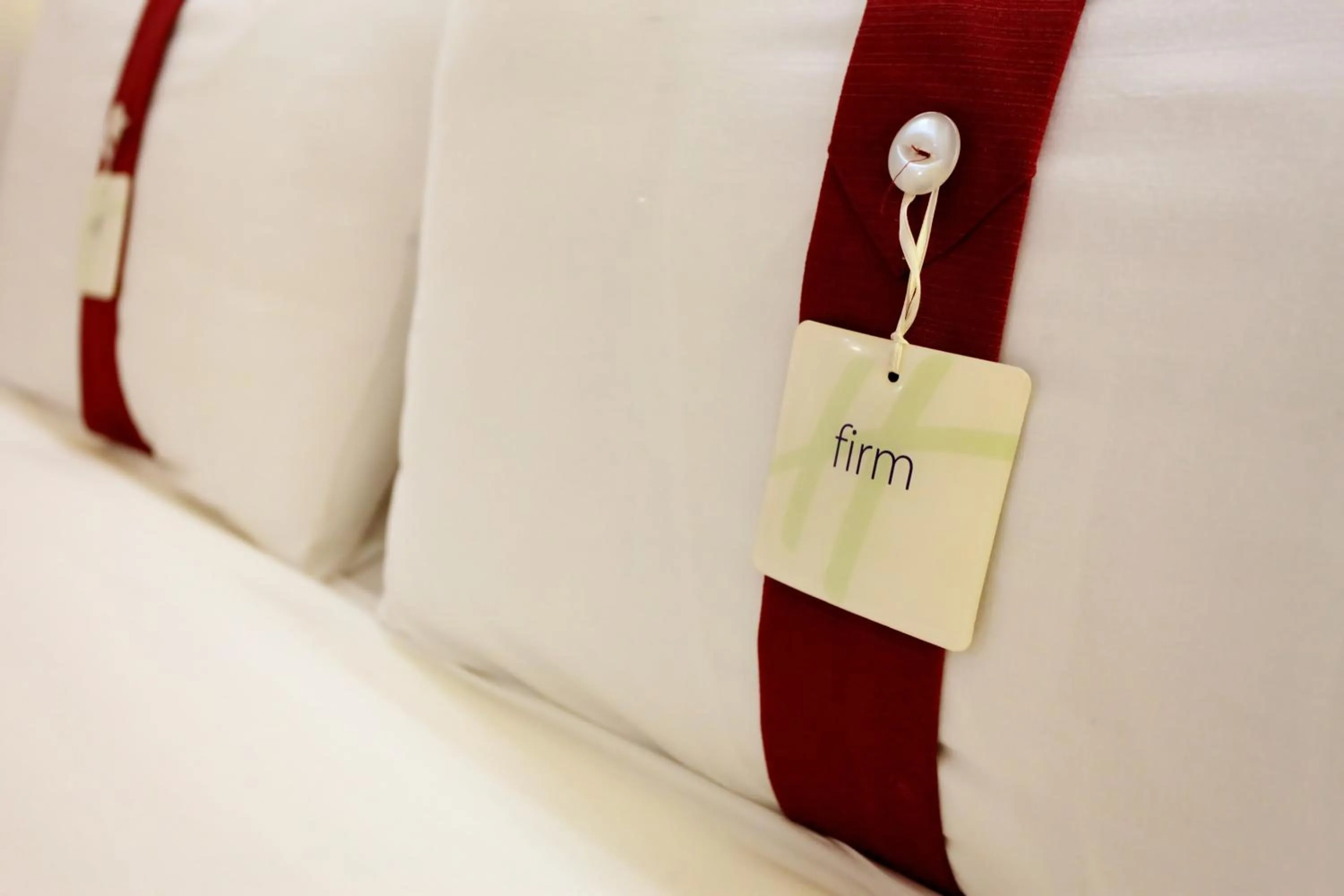 Decorative detail in Holiday Inn Luton South - M1 Junction 9