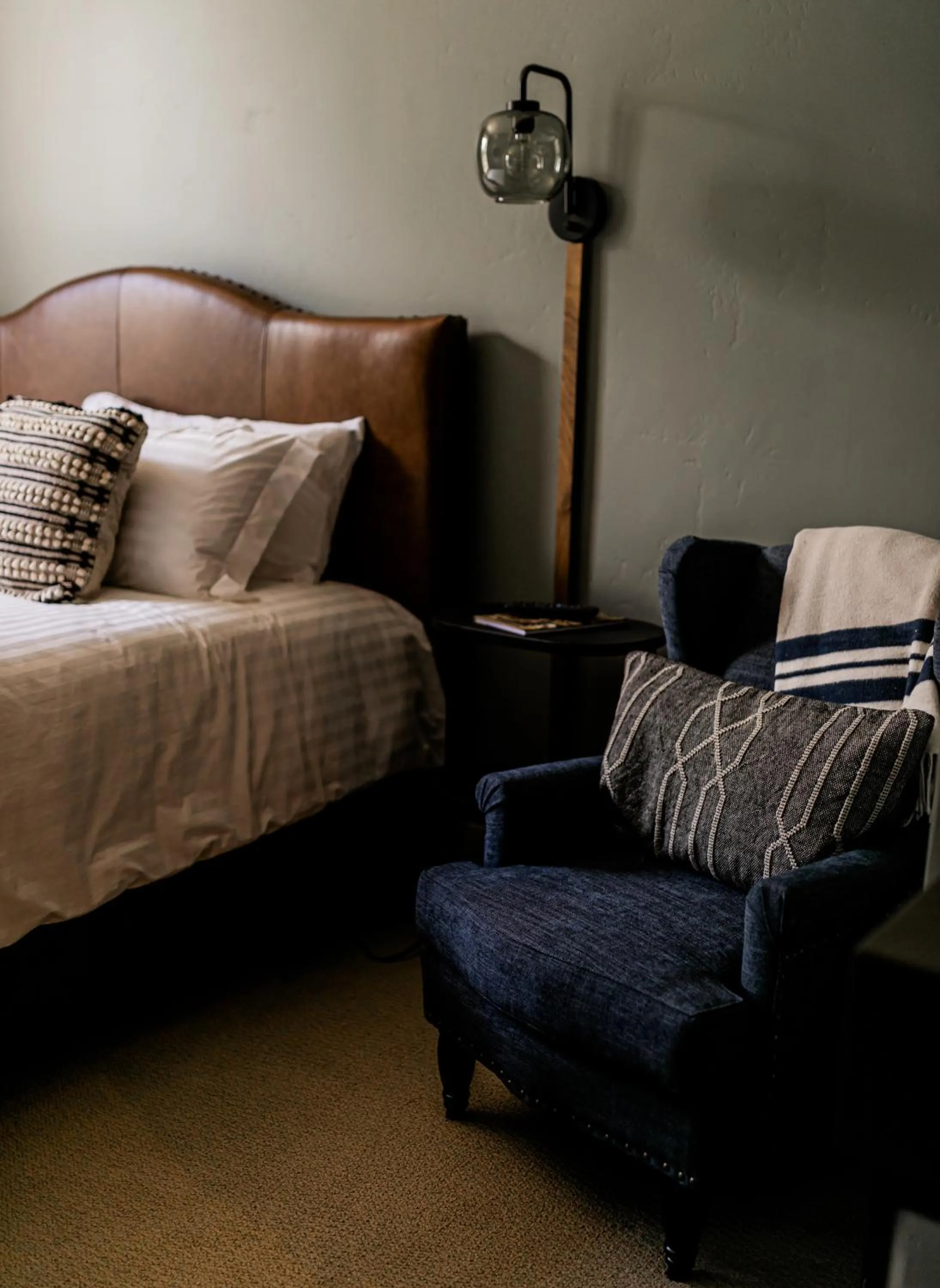 Bed in Historic Jacksonville Inn