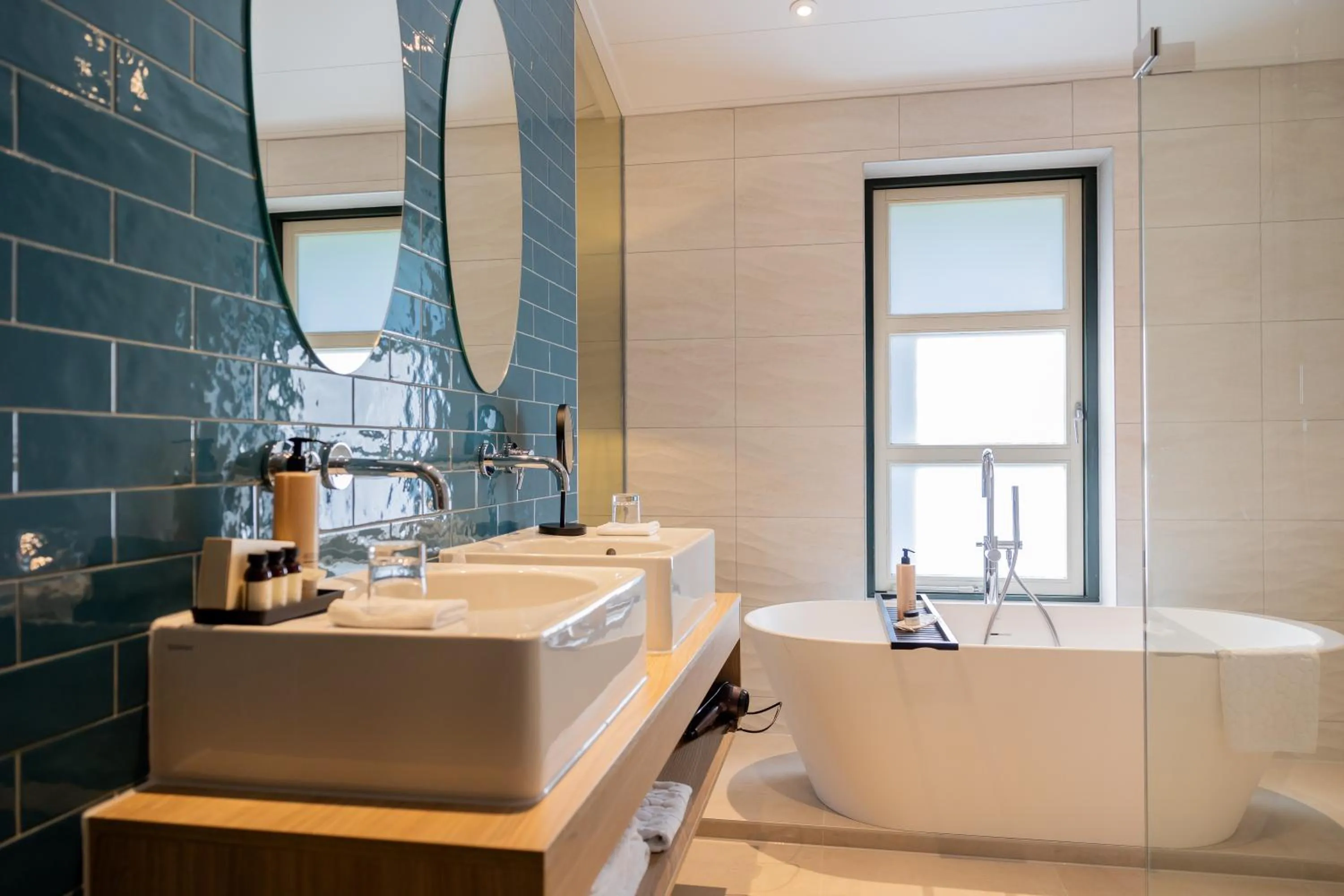 Bathroom in Parkhotel Tjaarda