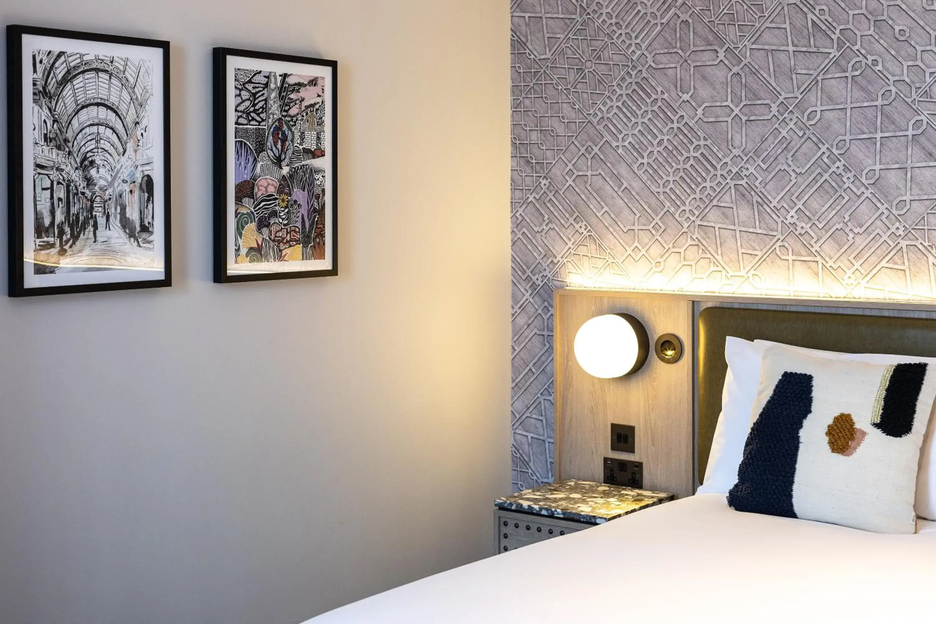 Bed in The Met Hotel Leeds - Newly Refurbished Bed in The Met Hotel Leeds - Newly Refurbished