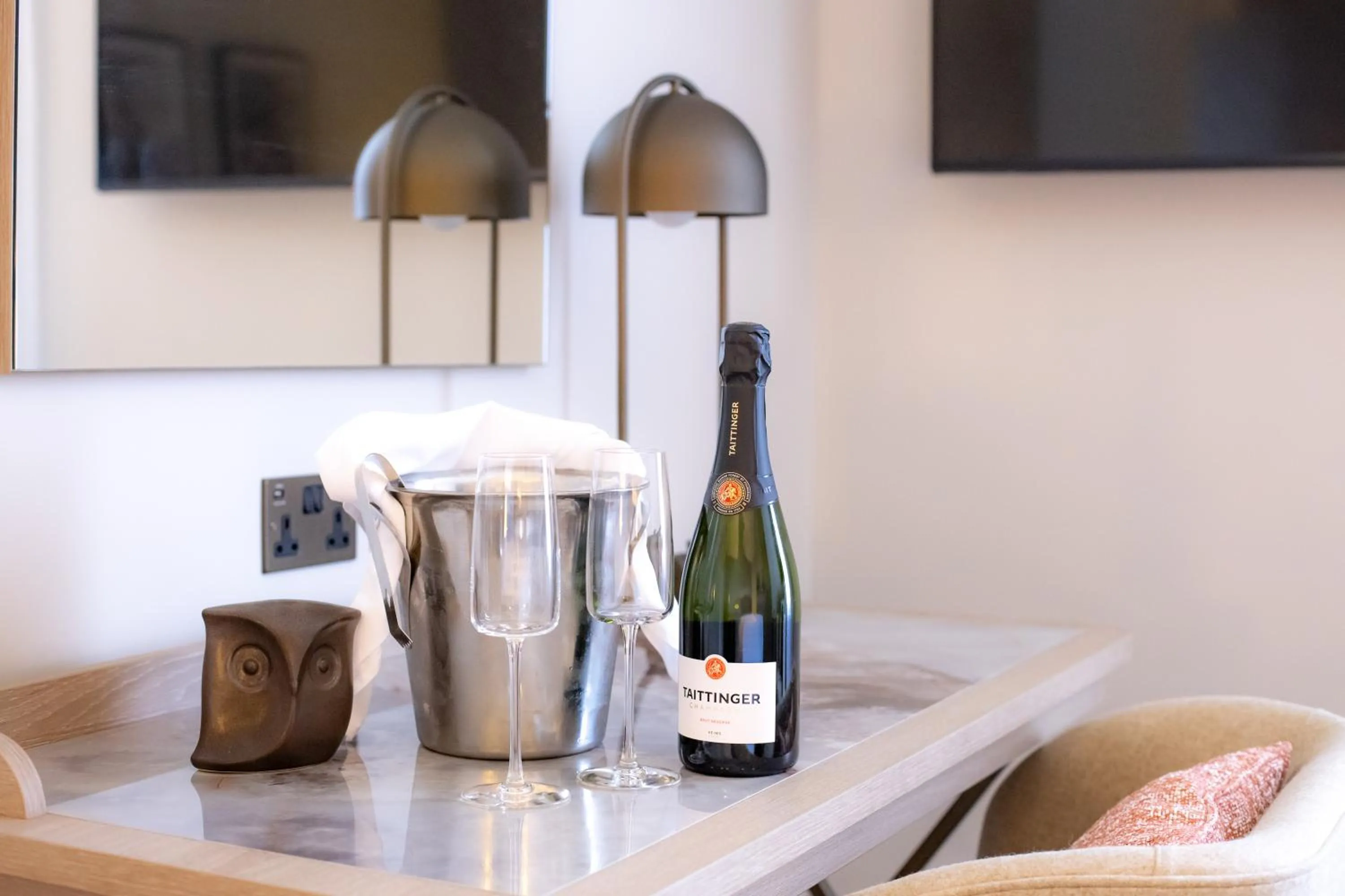 Food and drinks in The Met Hotel Leeds - Newly Refurbished