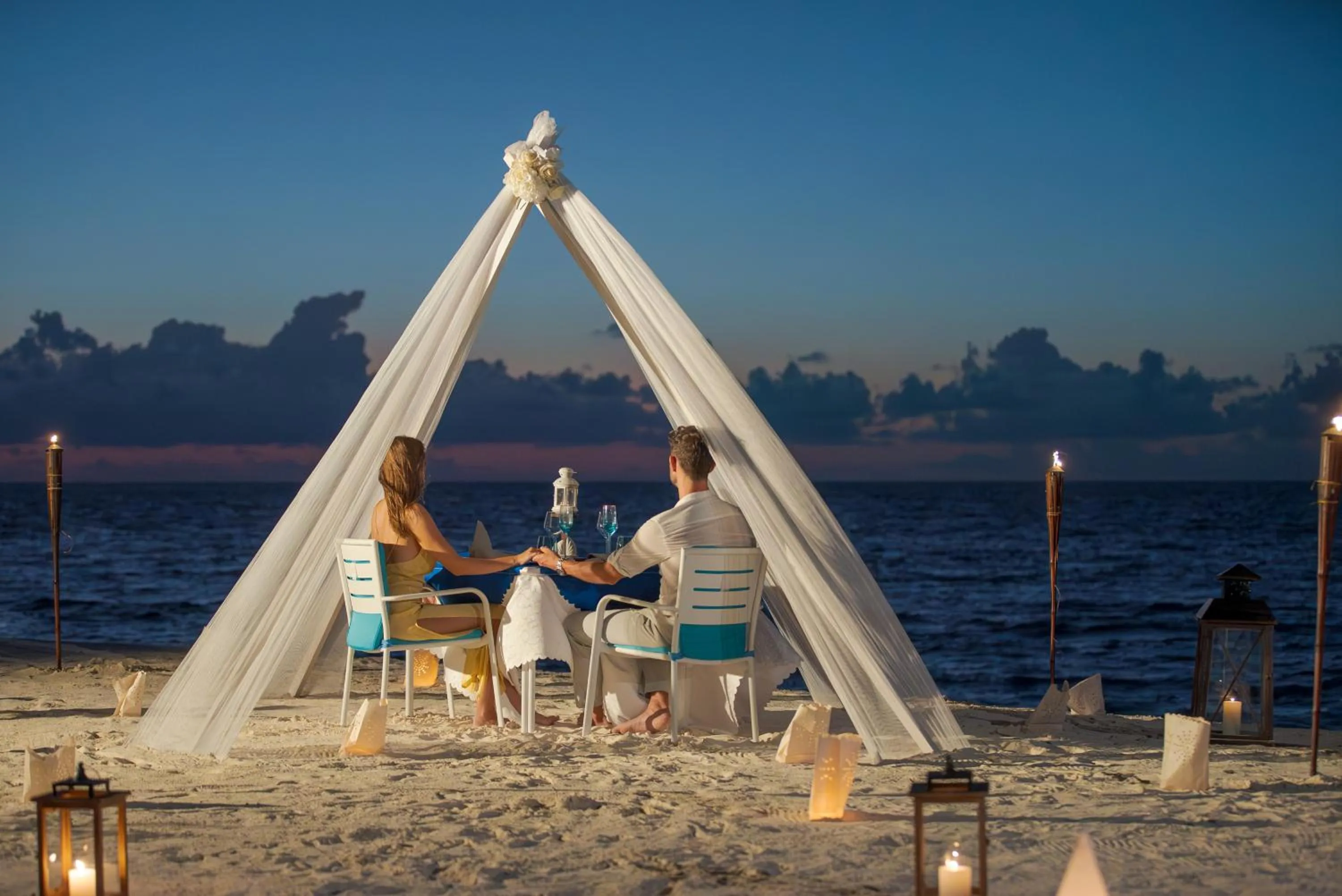 Night in Atmosphere Kanifushi - Premium All Inclusive with Free Transfers