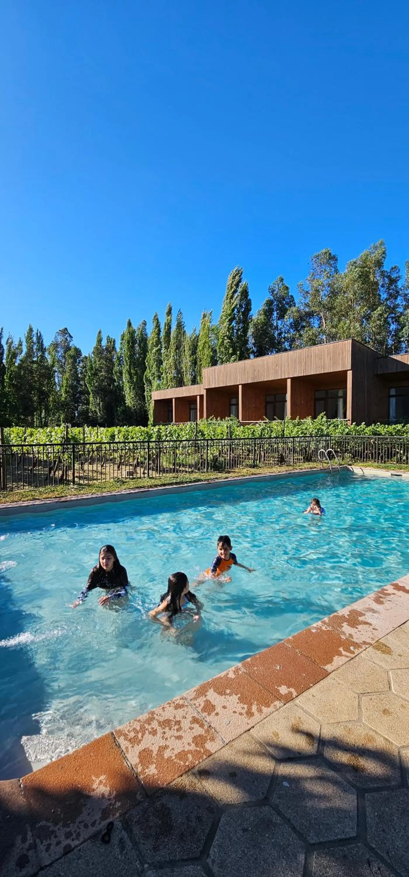 Hotel Parronales