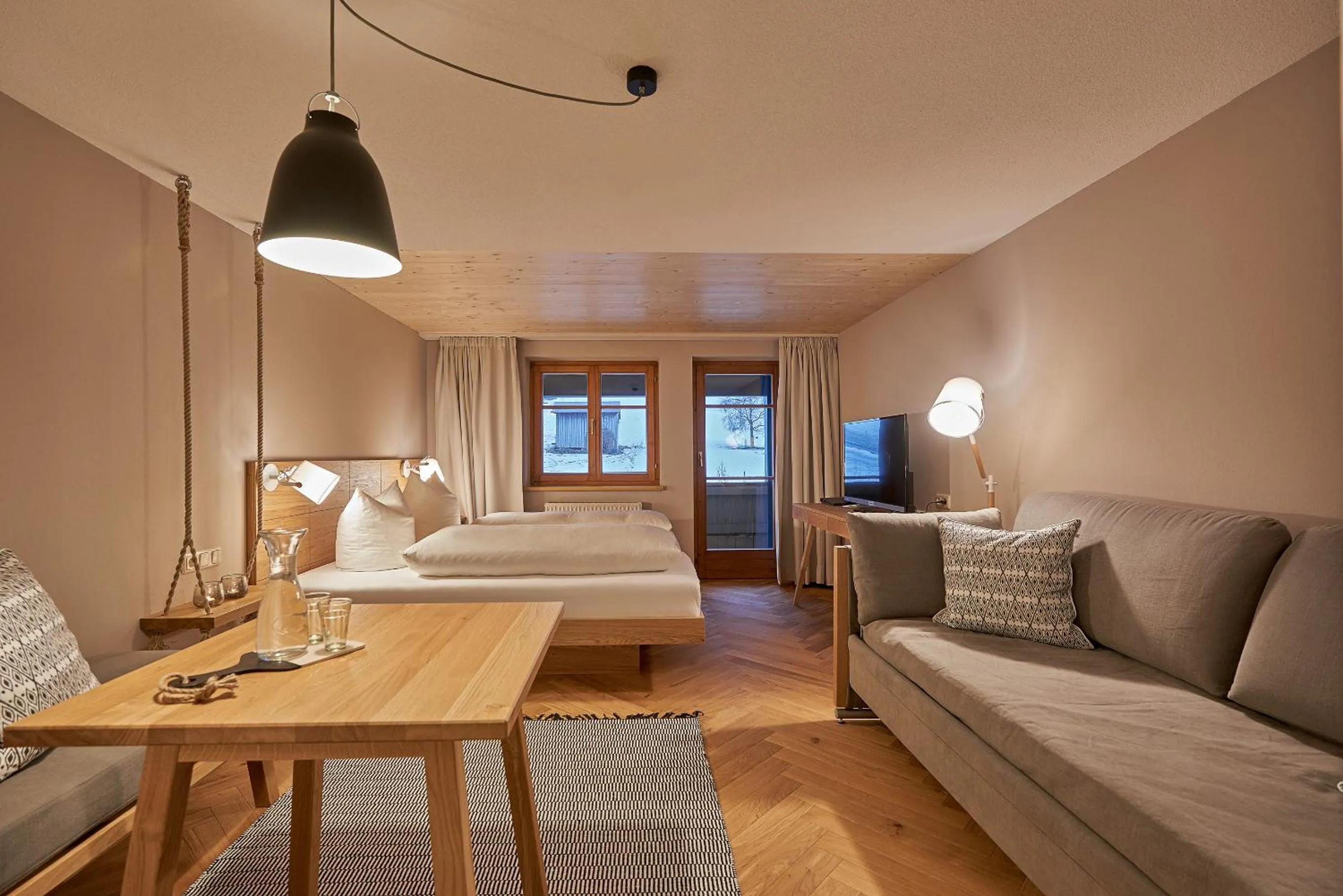 Photo of the whole room, Bed in Hotel Rössle