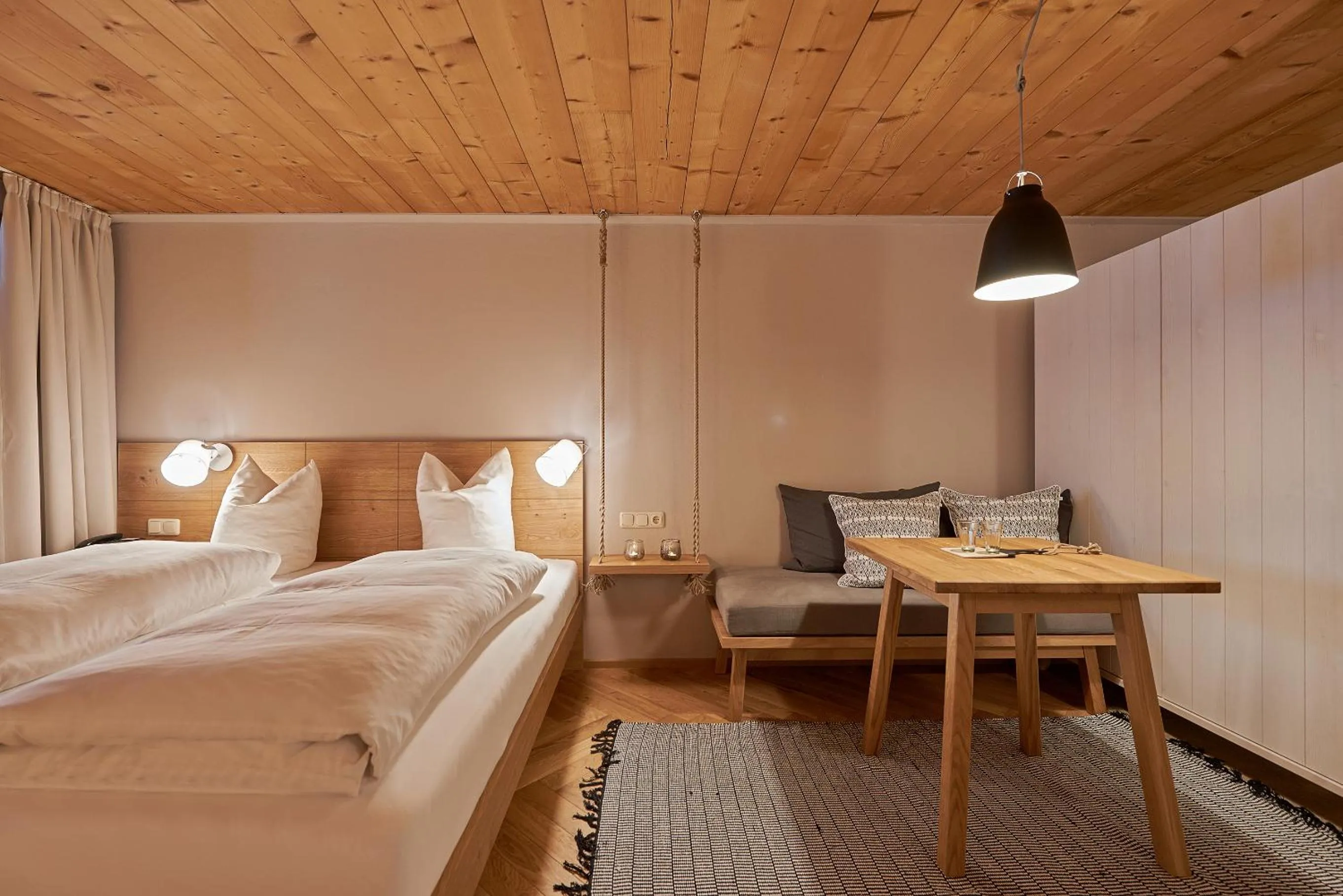 Photo of the whole room, Bed in Hotel Rössle