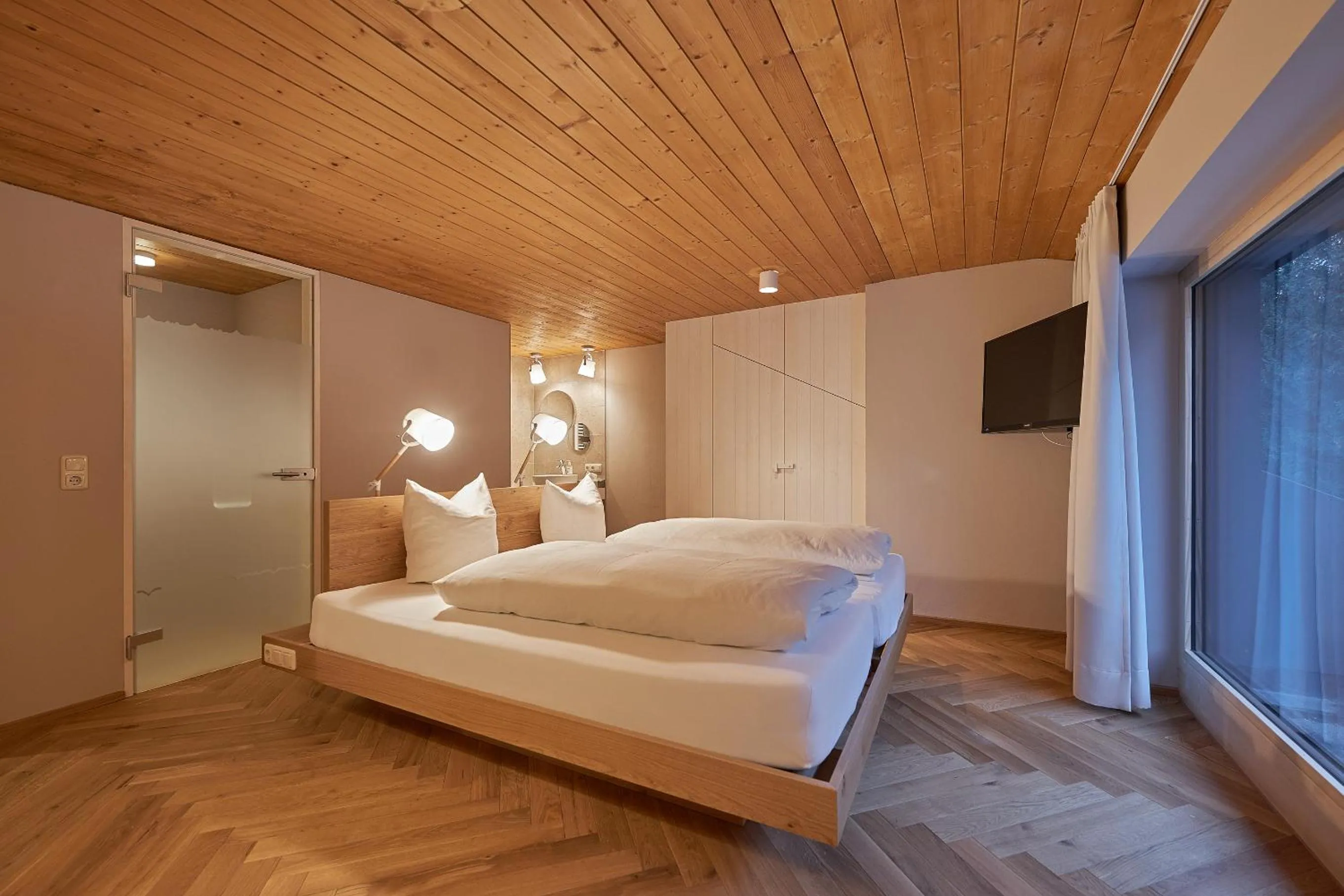 Bed in Hotel Rössle