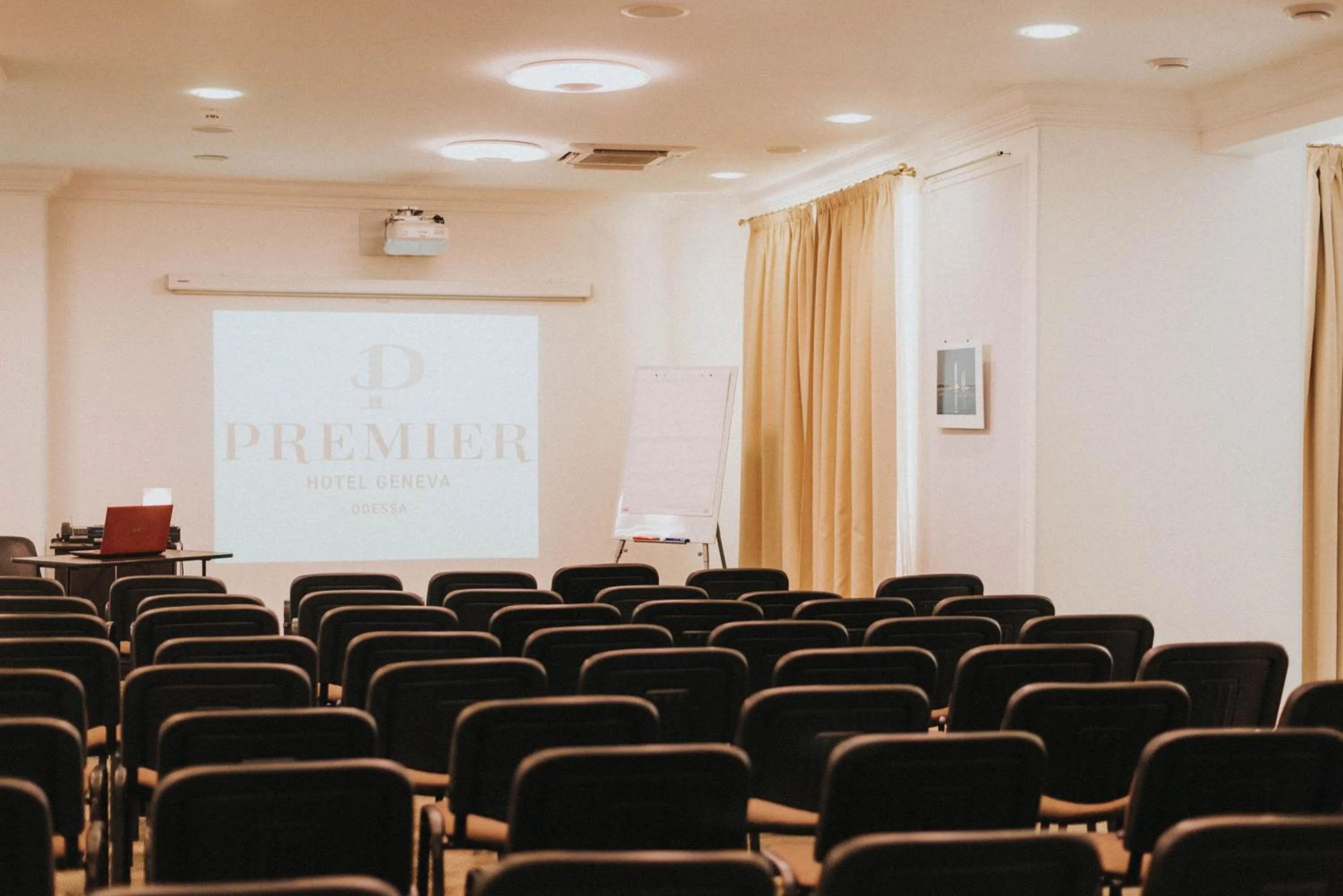 Meeting/conference room in Premier Geneva Hotel