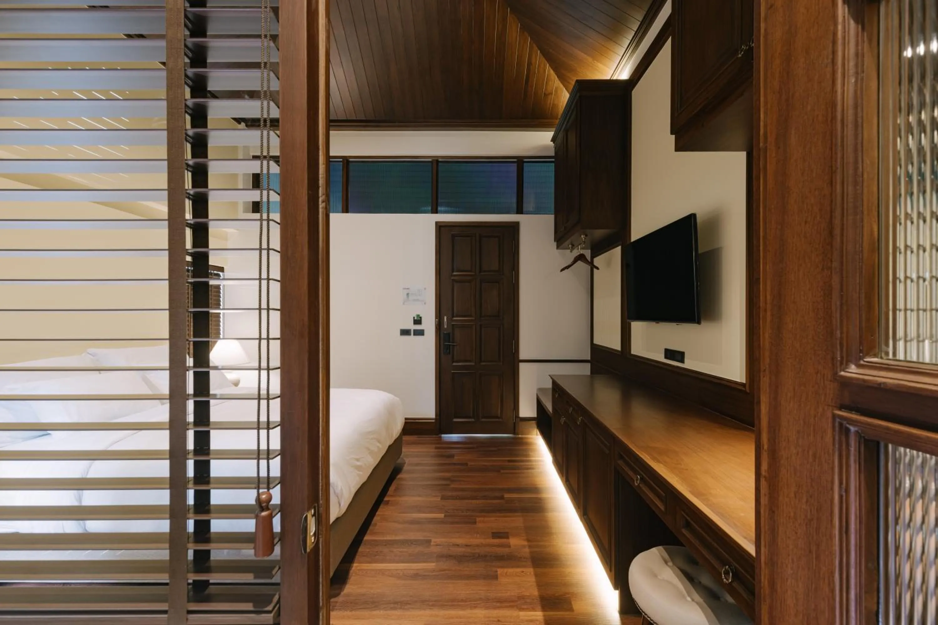 Photo of the whole room in Coucou Hotel