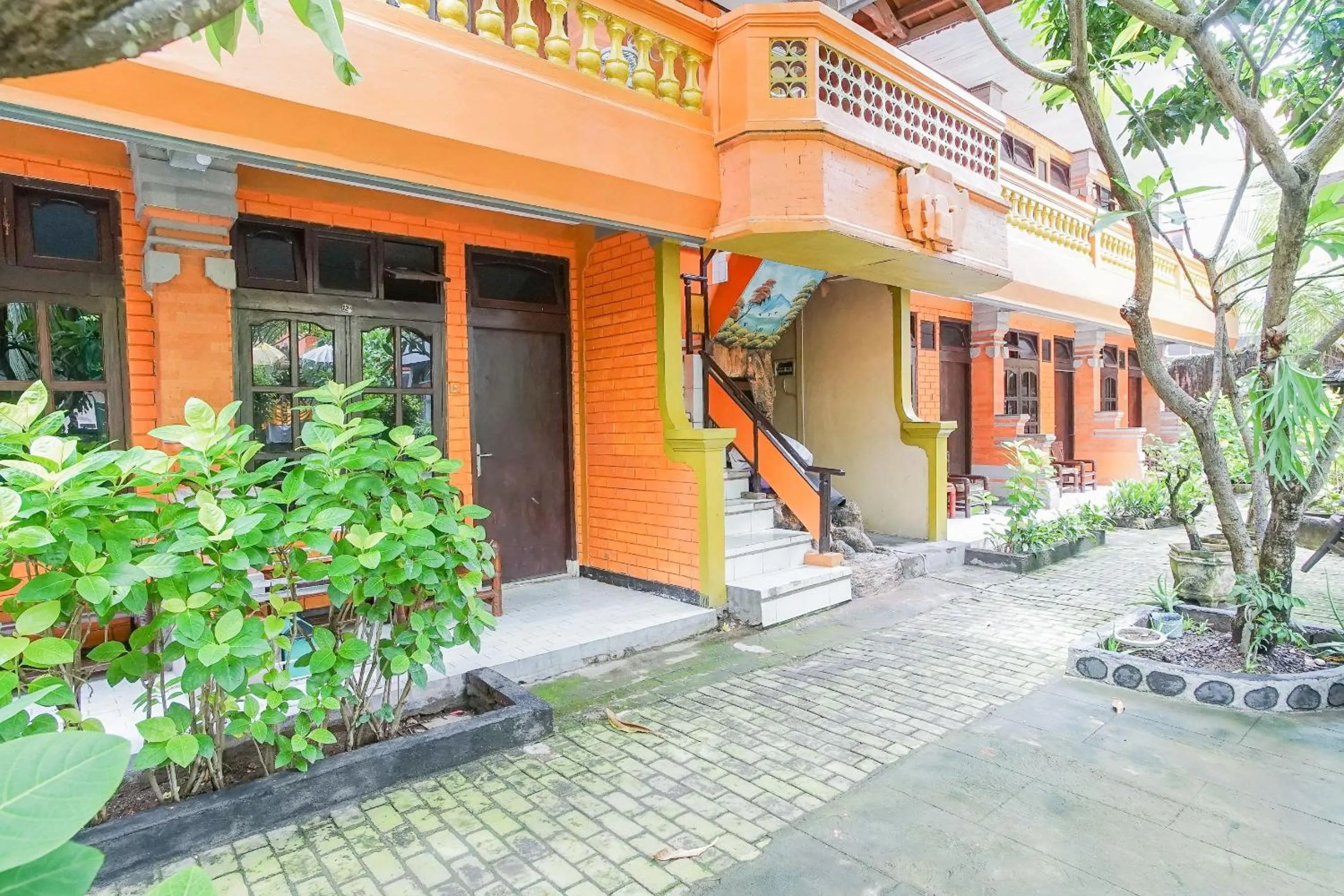 Patio in Mahendra Beach Inn