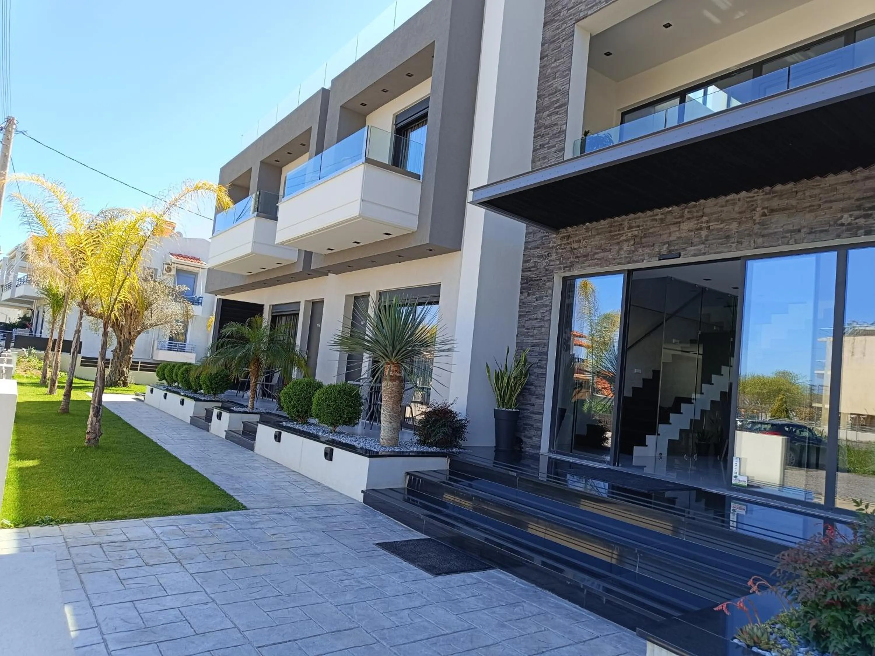 Oikos 9 Rooms and Suites