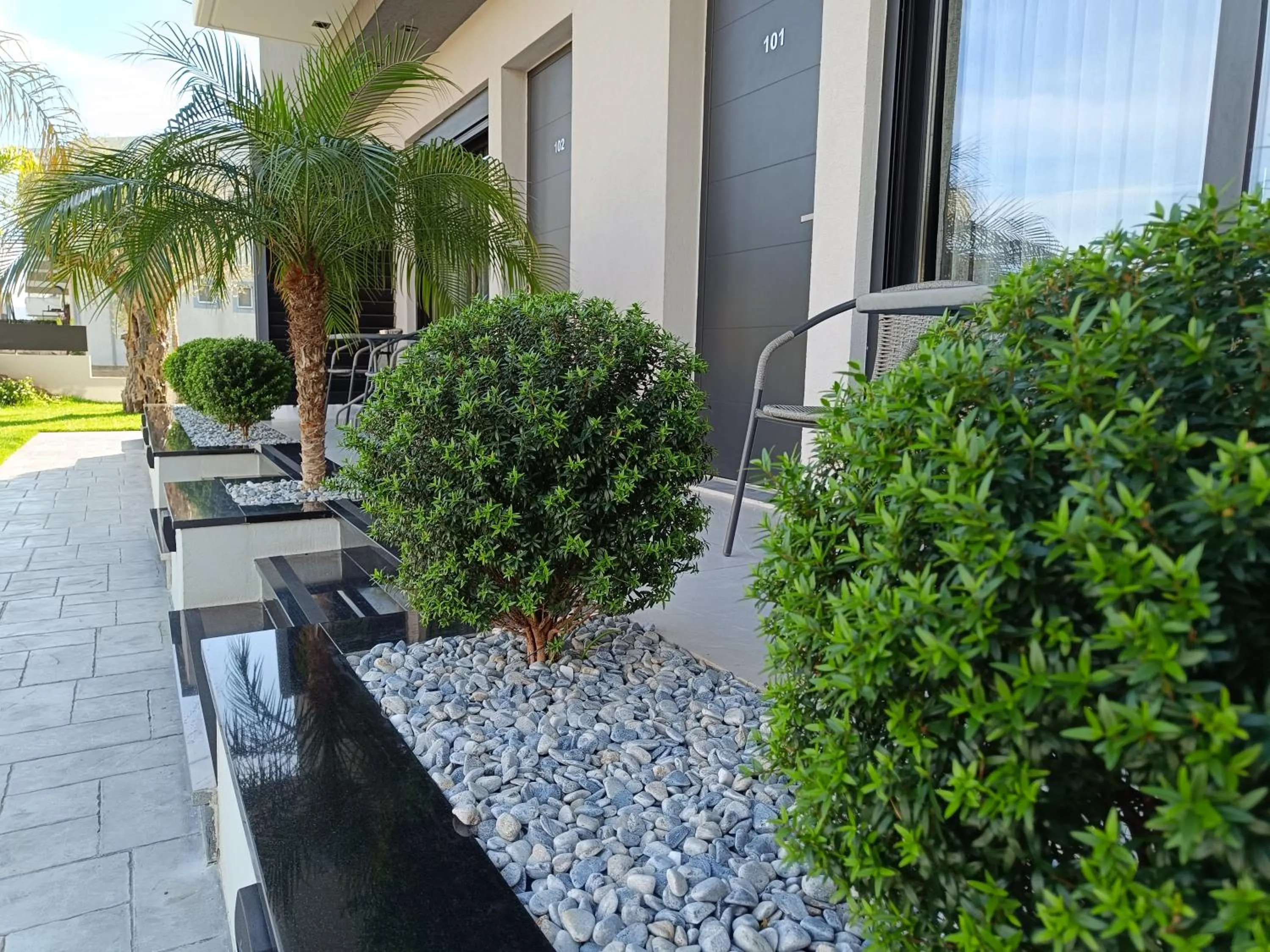Oikos 9 Rooms and Suites