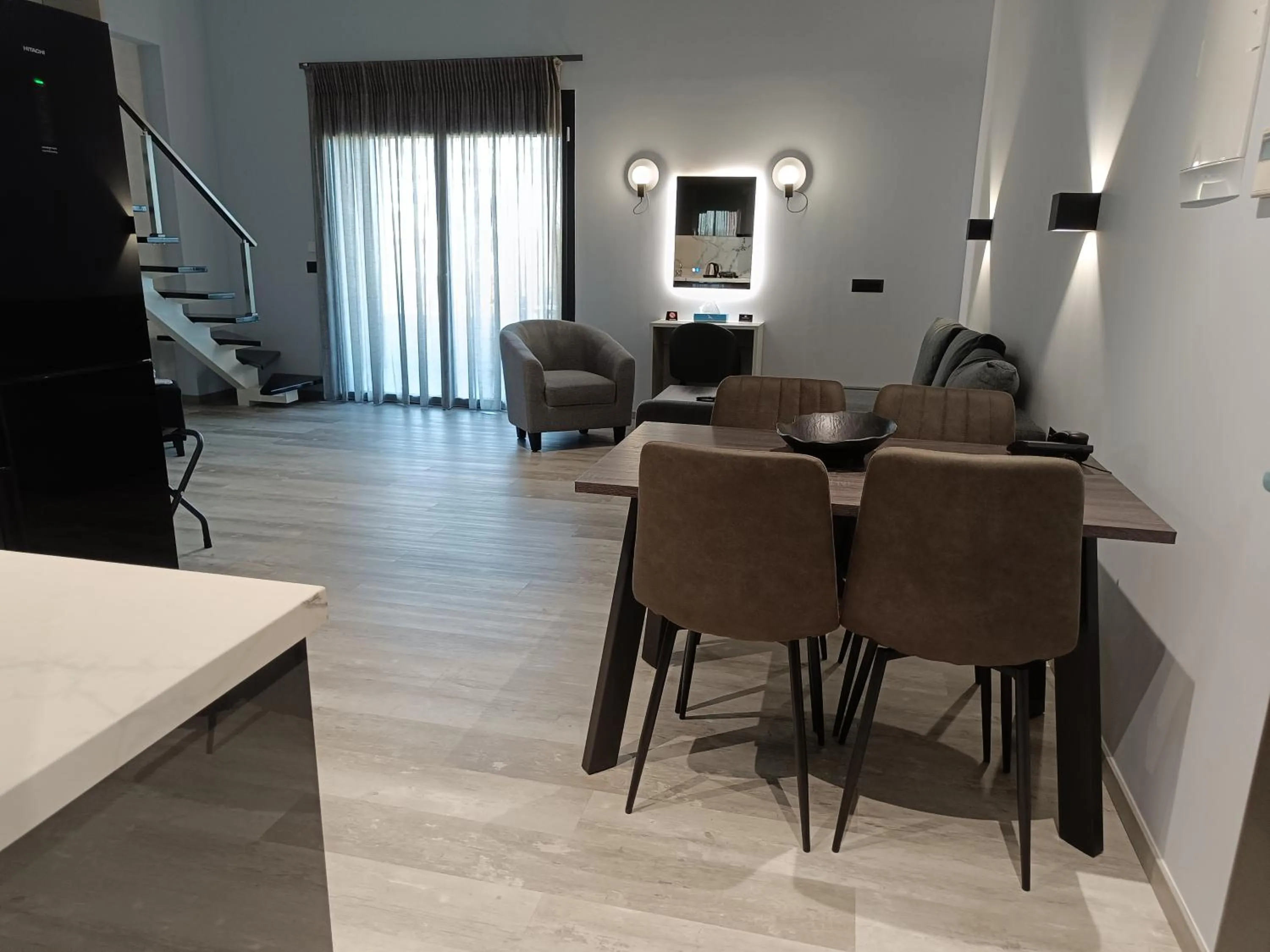 Oikos 9 Rooms and Suites