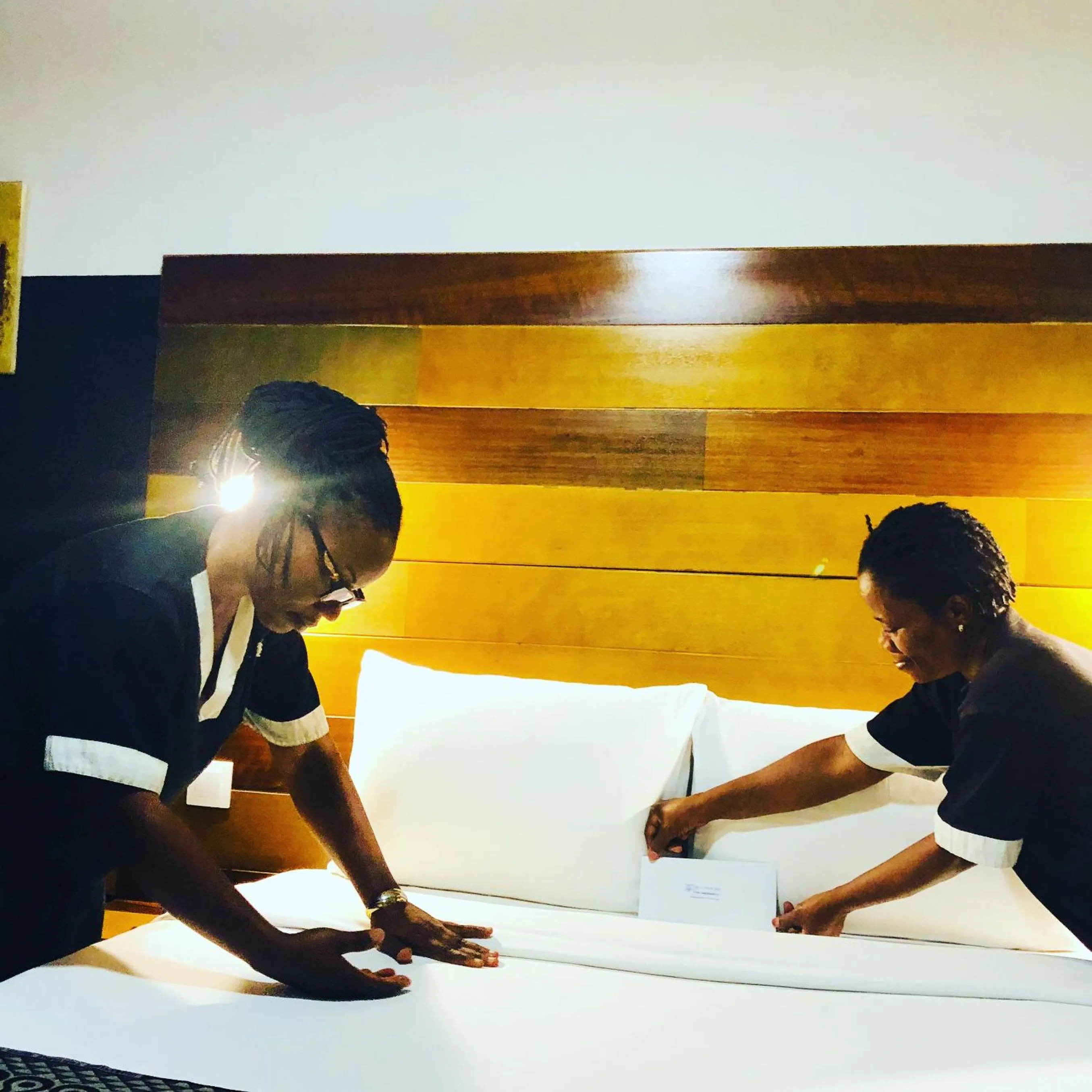 Staff, Bed in Détente Hôtel