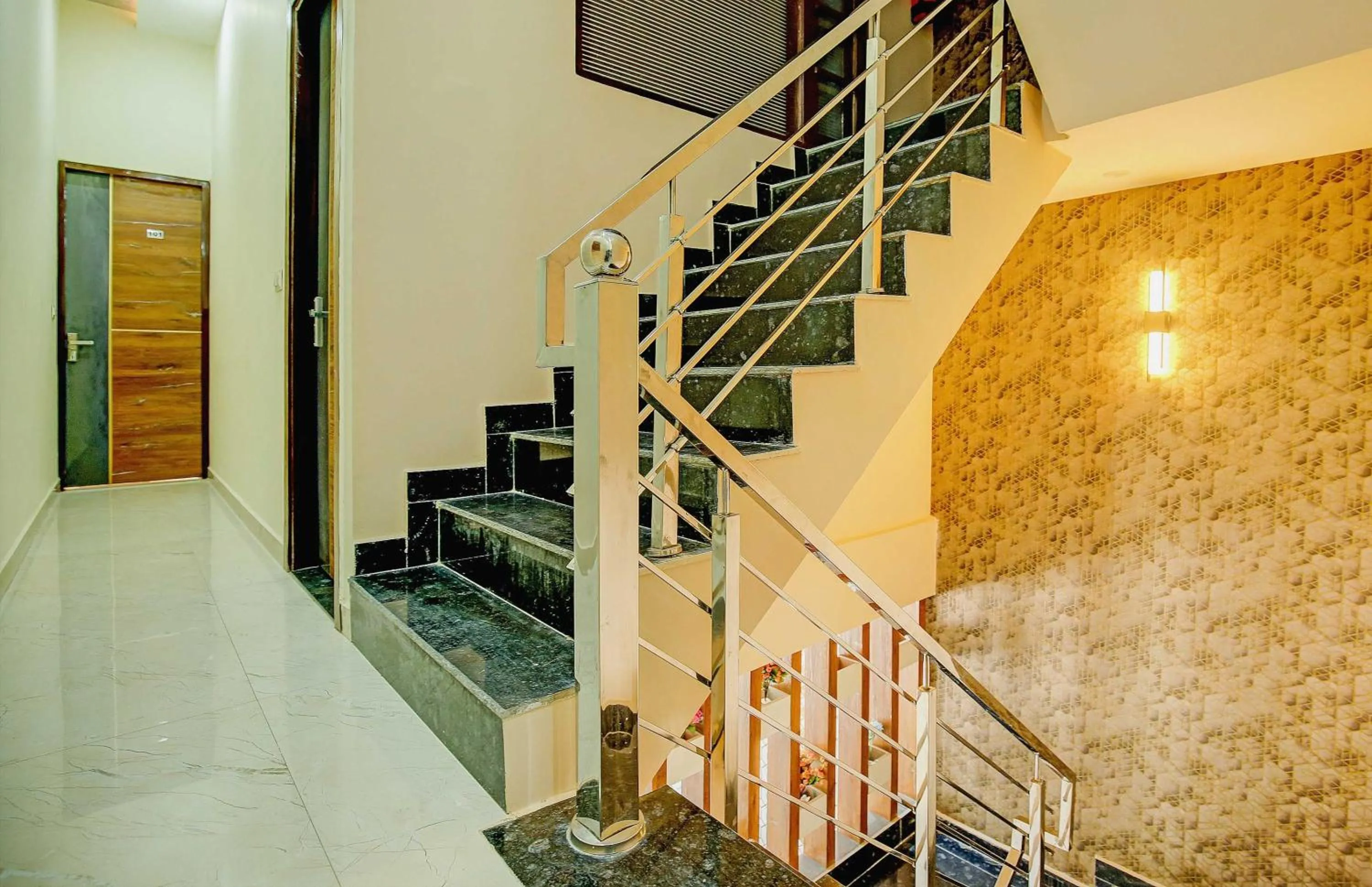 Lobby or reception in Hotel O Elista