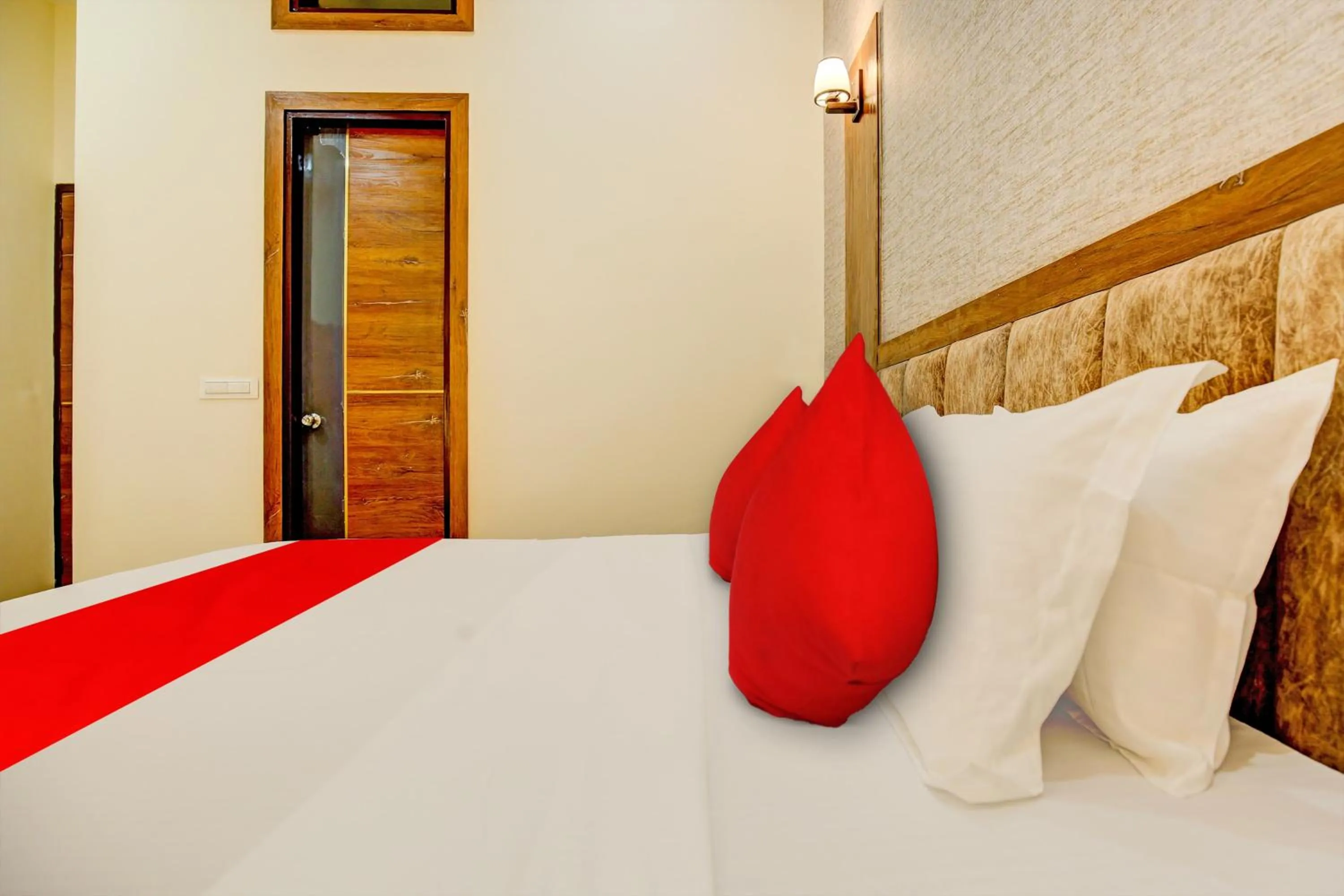 Bedroom, Bed in Hotel O Elista