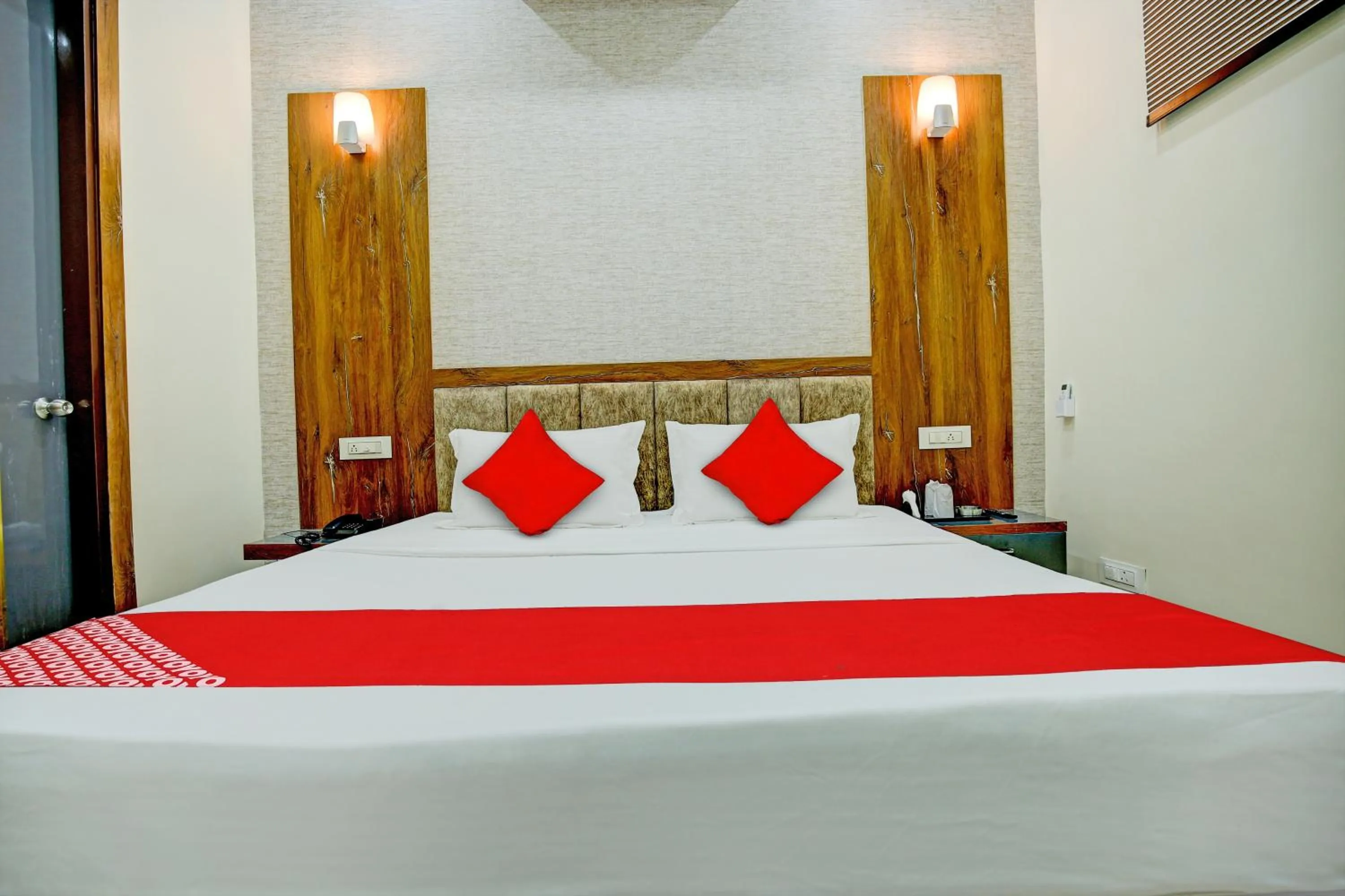 Bedroom, Bed in Hotel O Elista