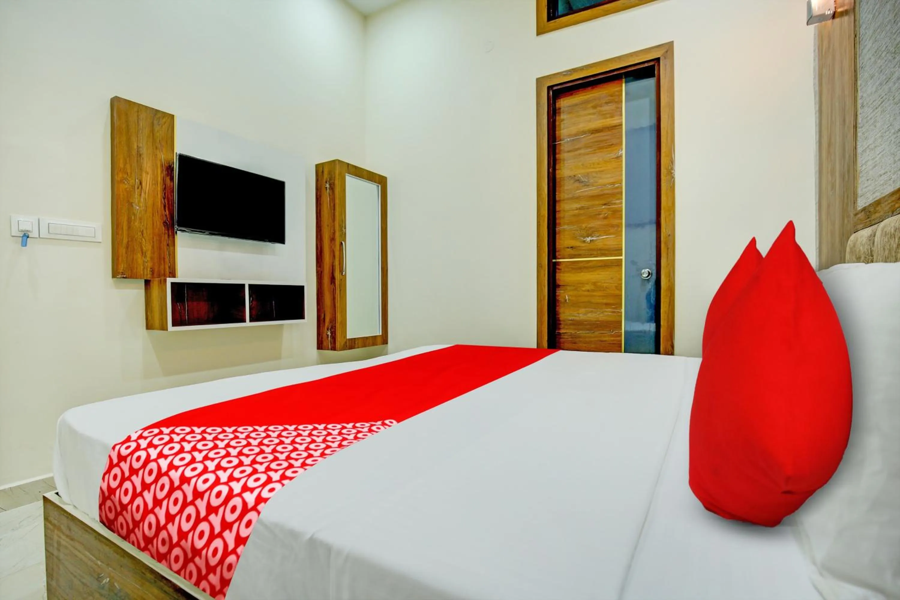 Bedroom, Bed in Hotel O Elista