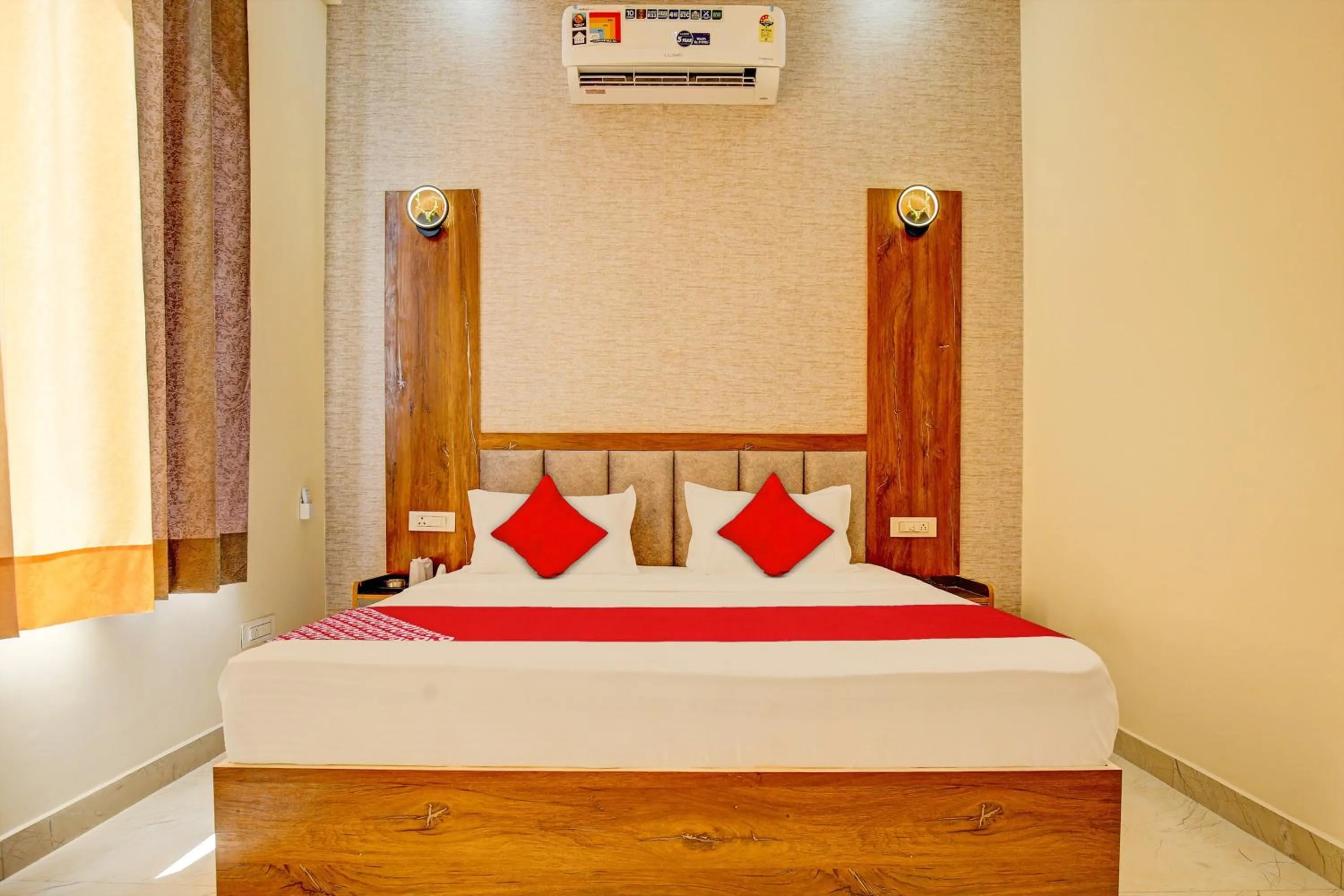 Bedroom, Bed in Hotel O Elista