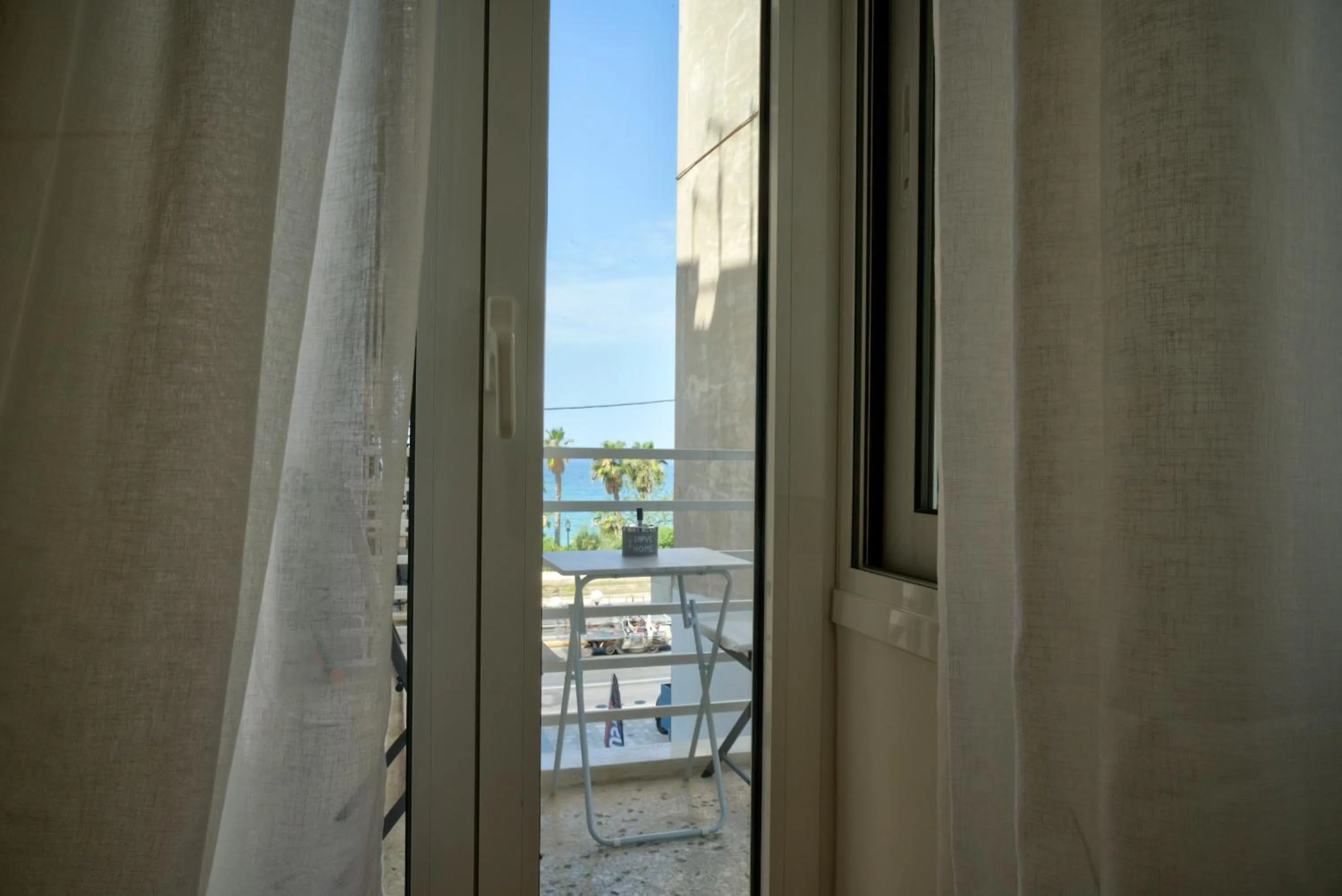 The Cosy luxurious Seaside Apartment