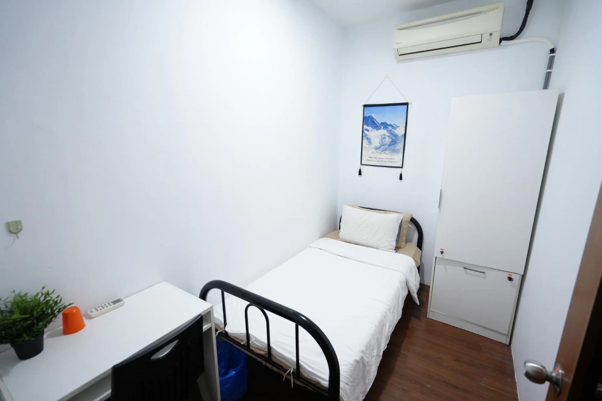 Bed in Aimelia guest house