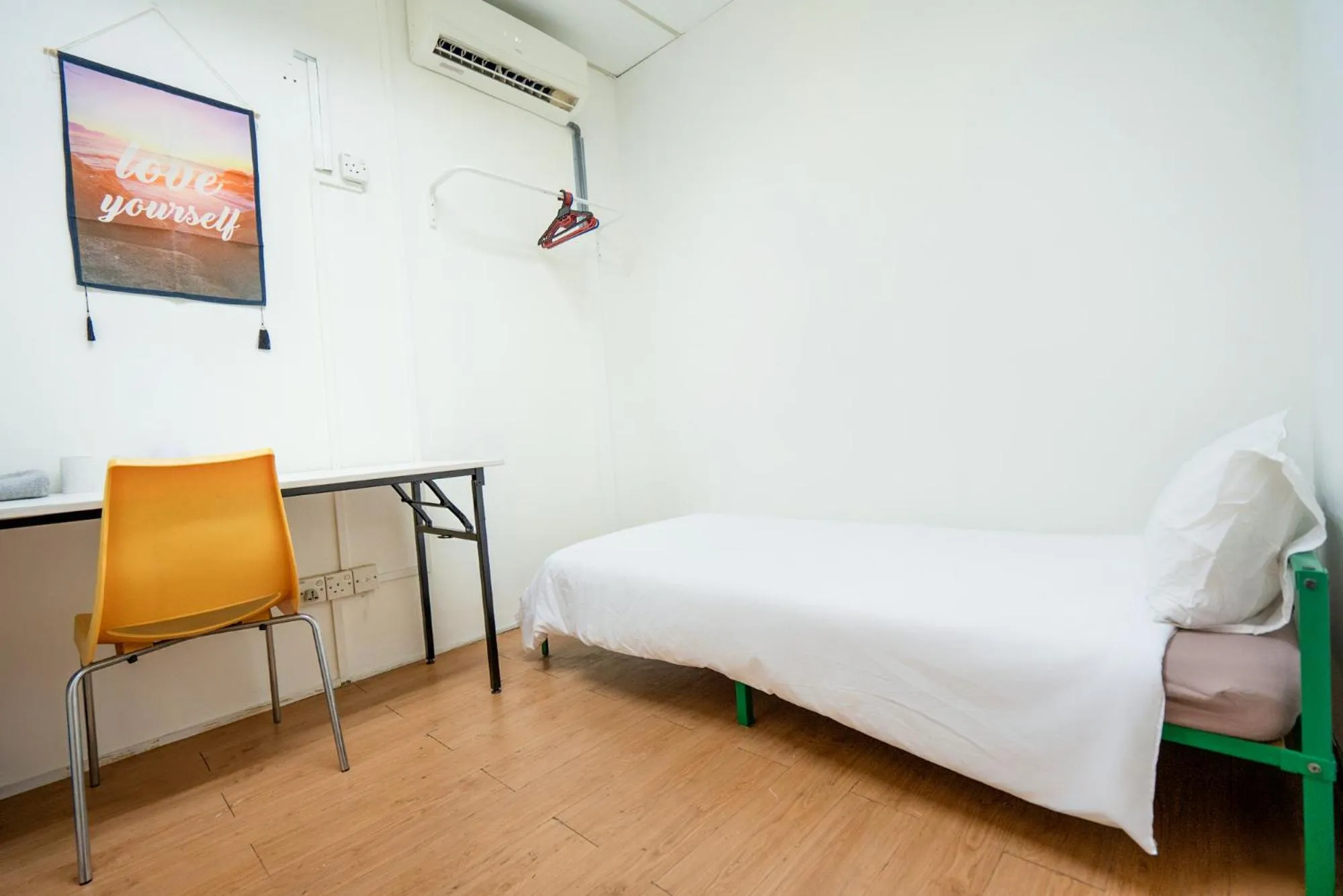 Bed in Aimelia guest house