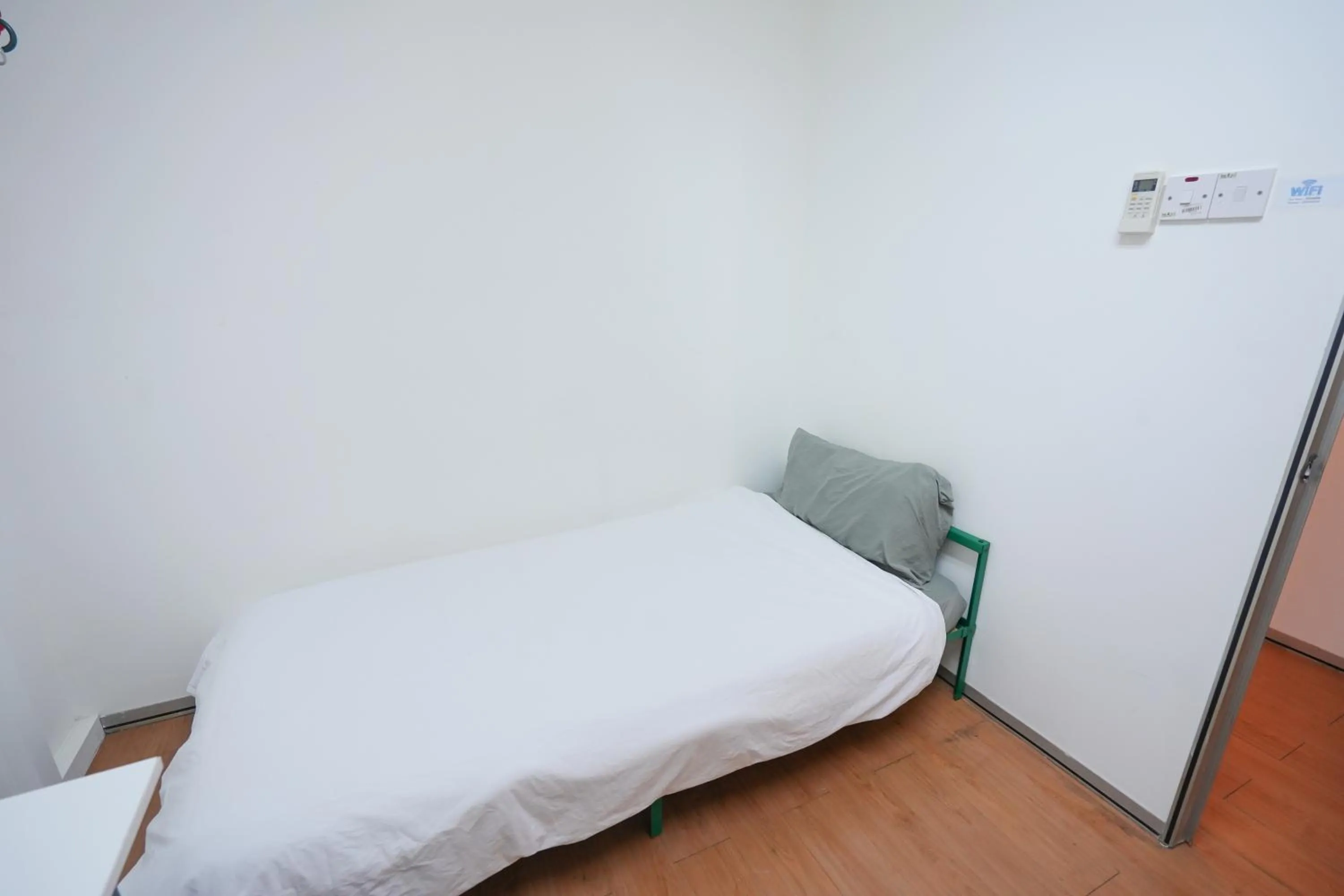 Bed in Aimelia guest house