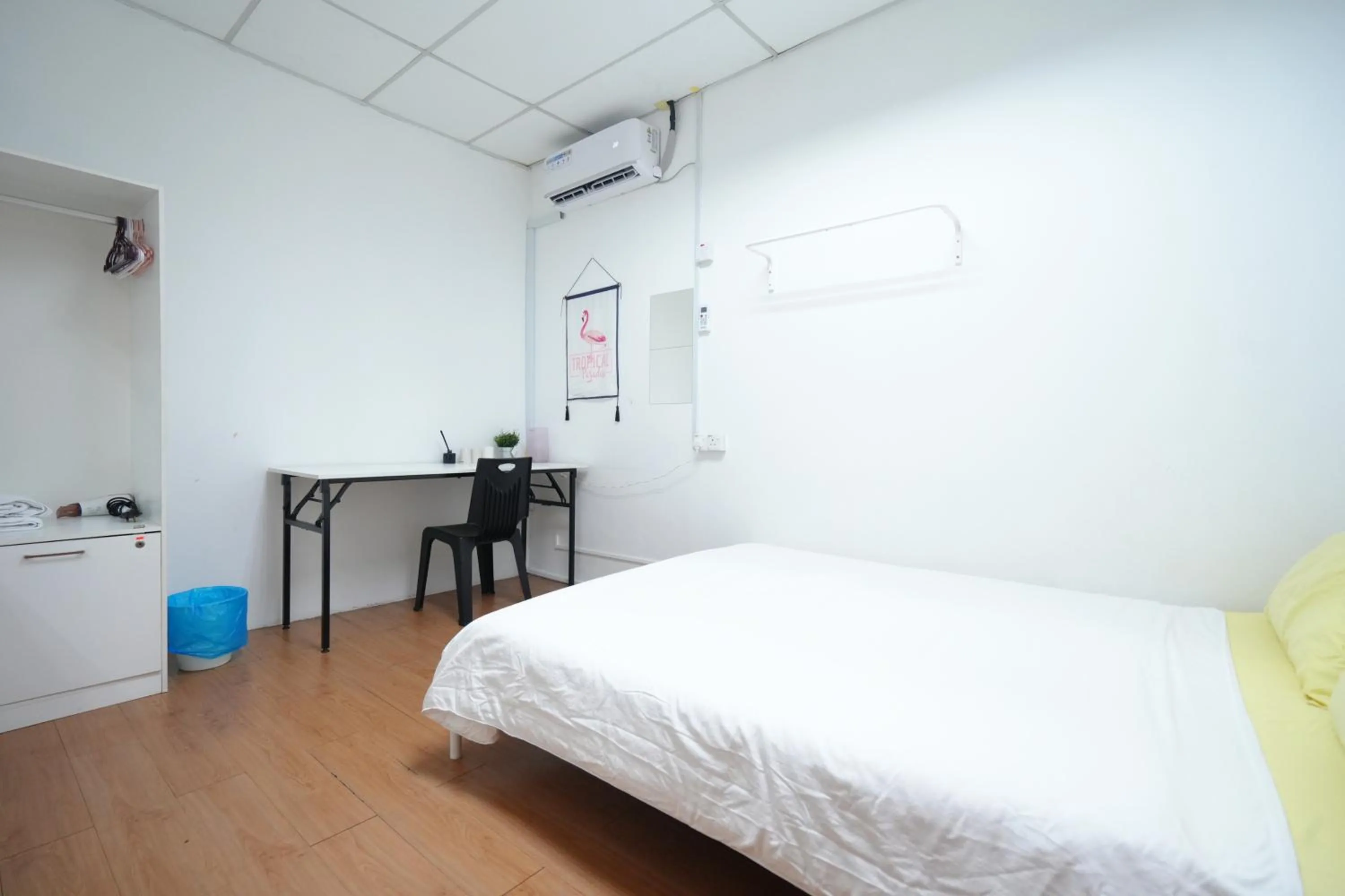 Bed in Aimelia guest house