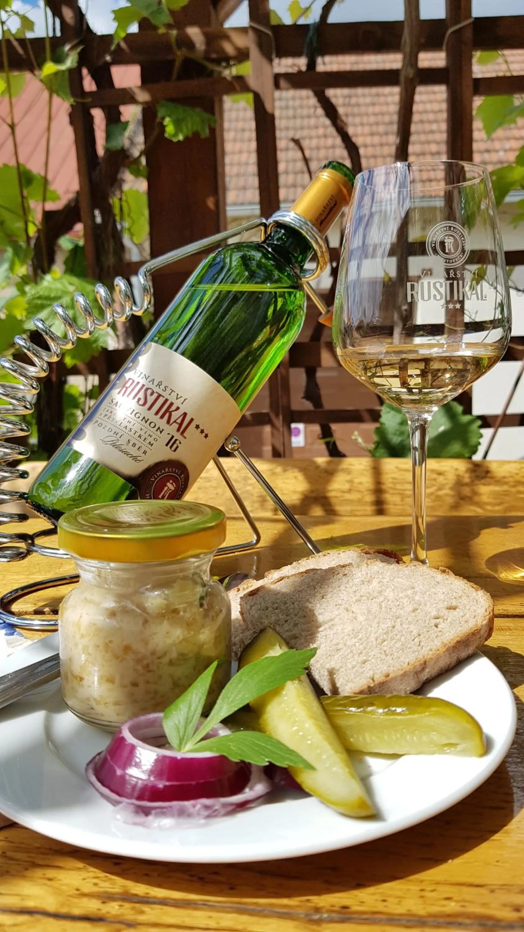 Hotel Rustikal Hustopeče - U Mandloňových sadů