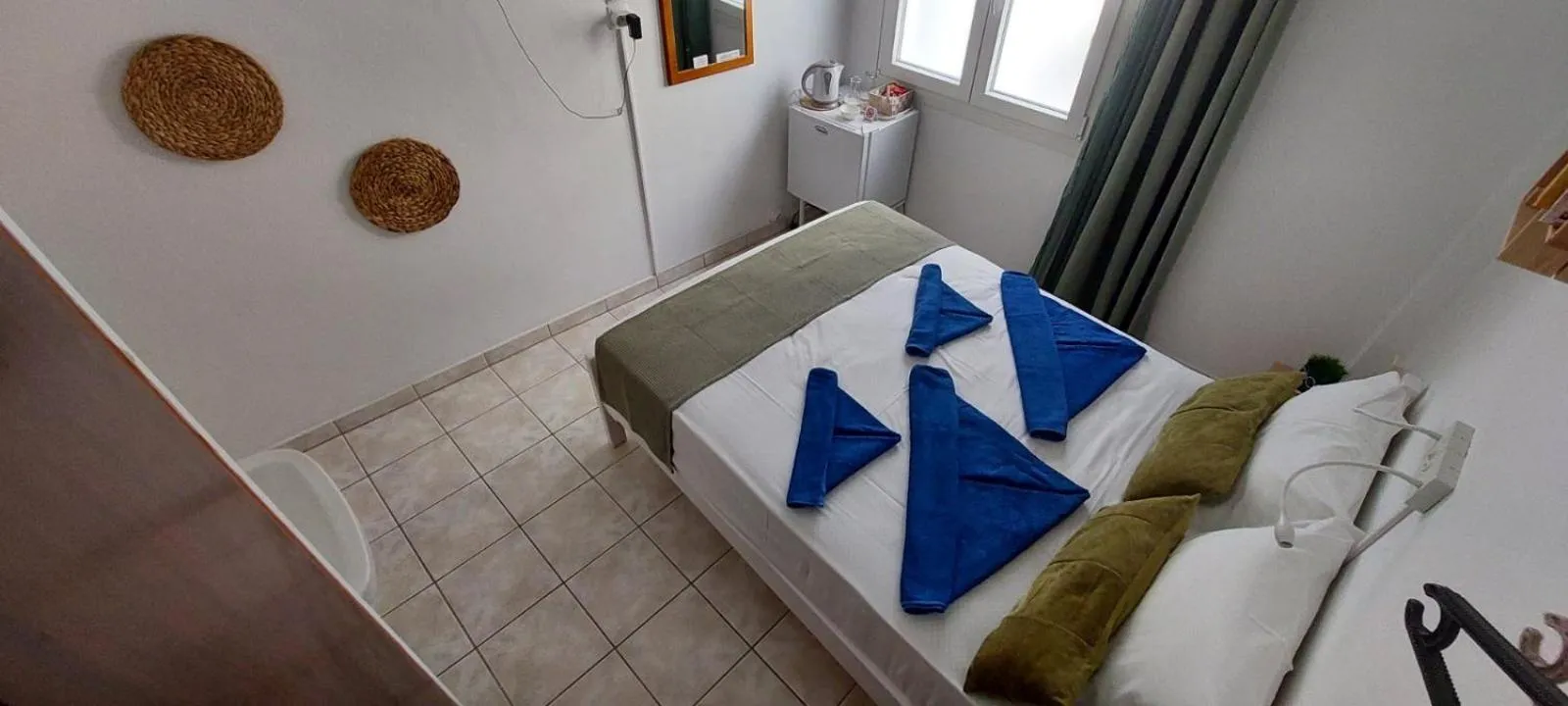 Bed in Kato Yialos Paros