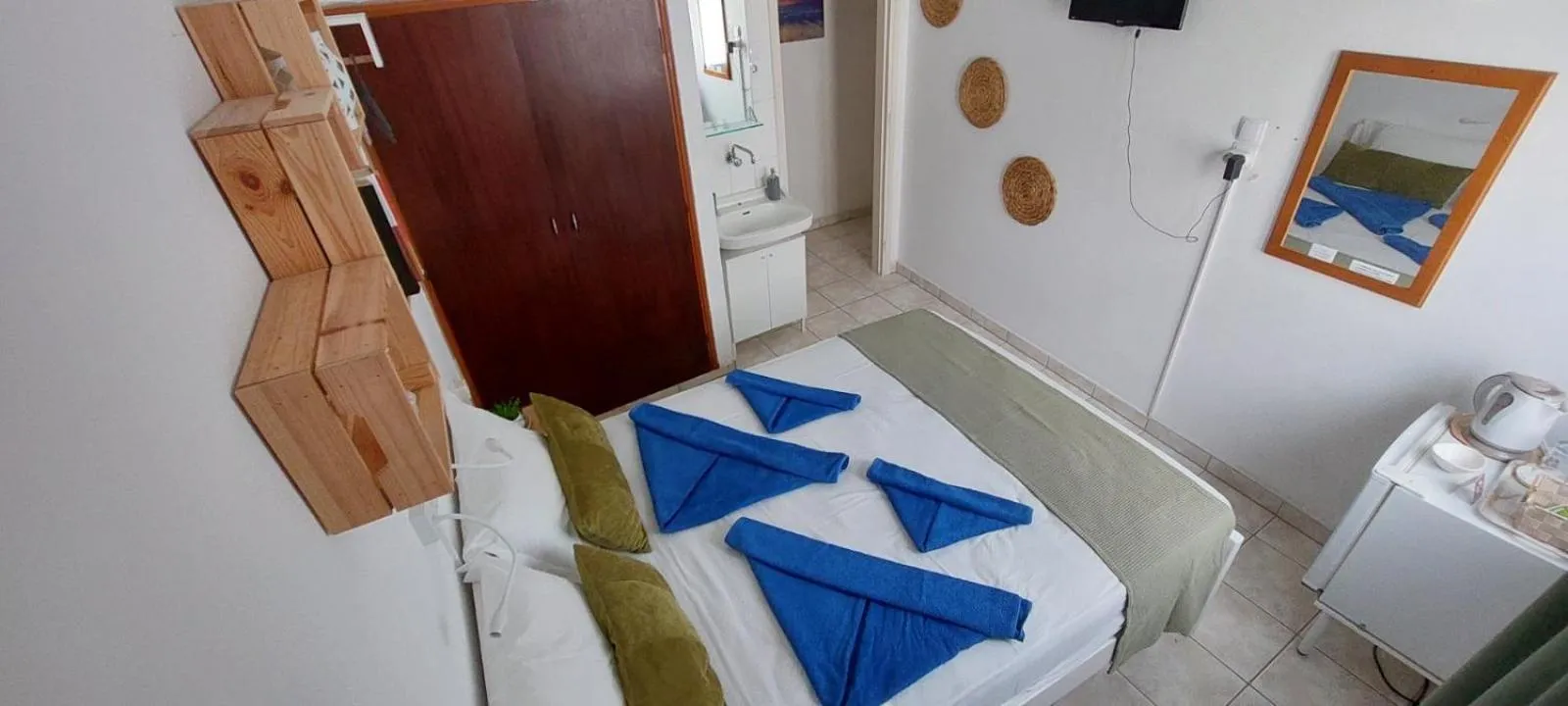 Bed in Kato Yialos Paros