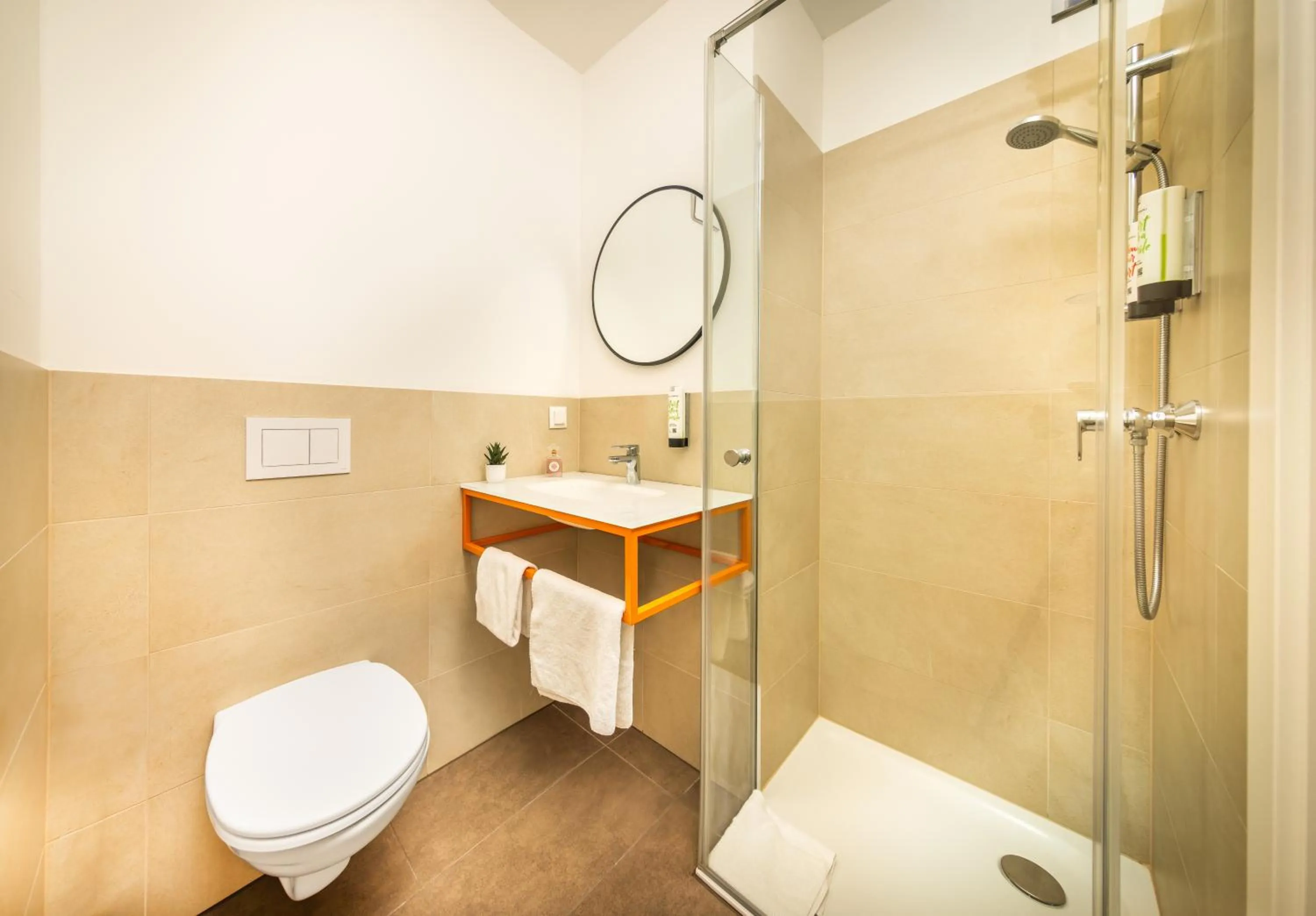 Bathroom in lyf Schönbrunn Vienna