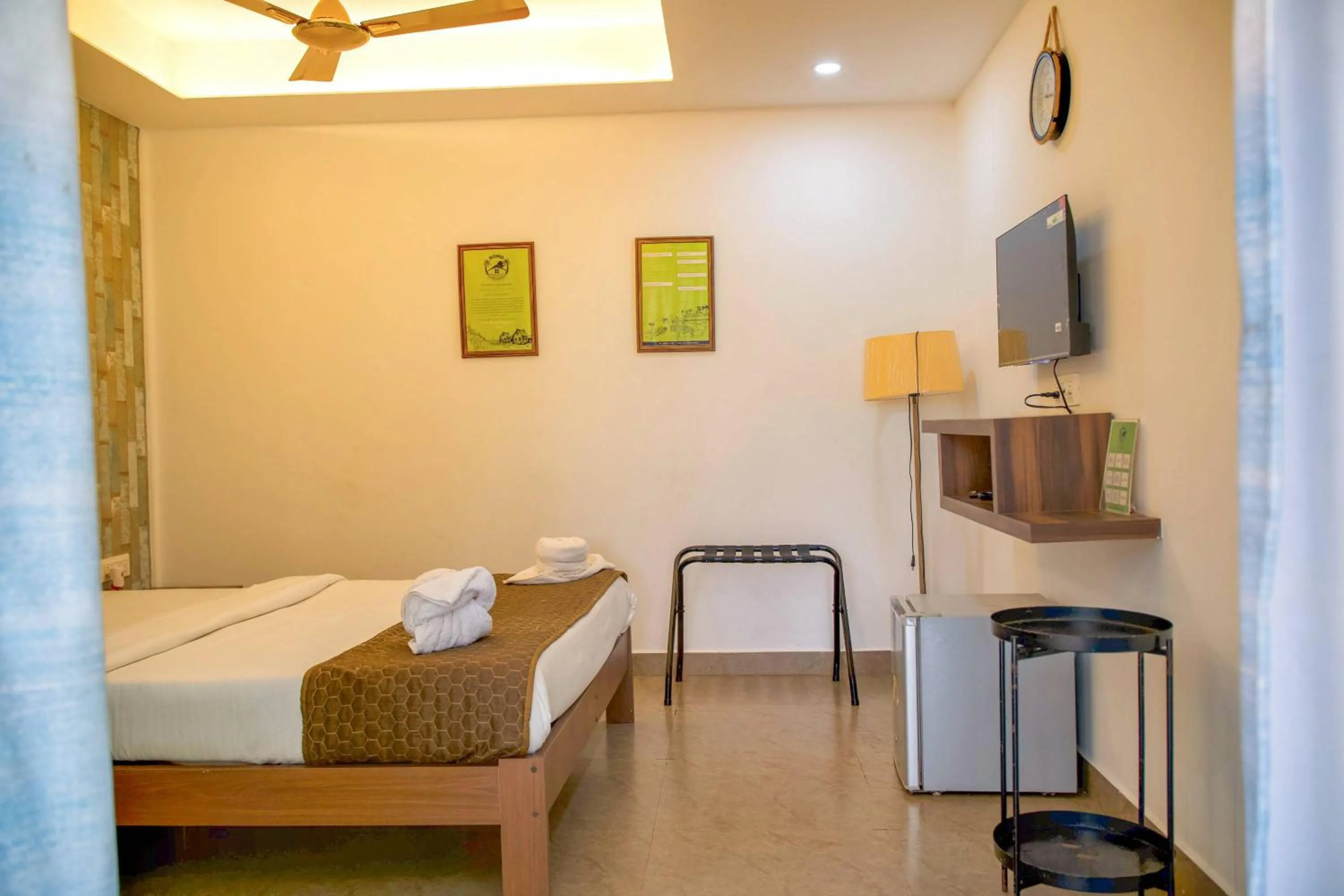 Bed in BOHO BY THE BEACH Resort