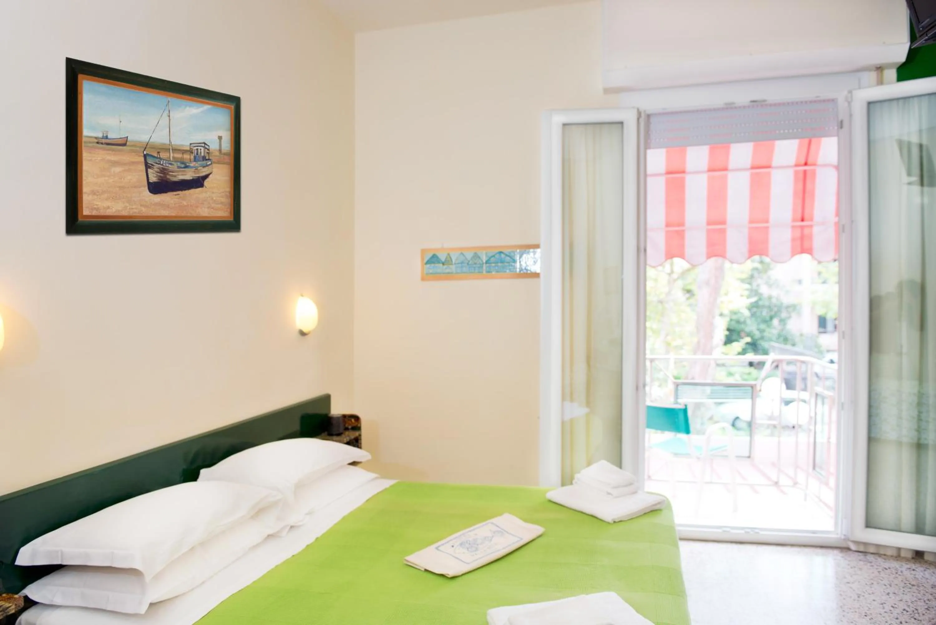 Bed in Hotel Villa Rosa