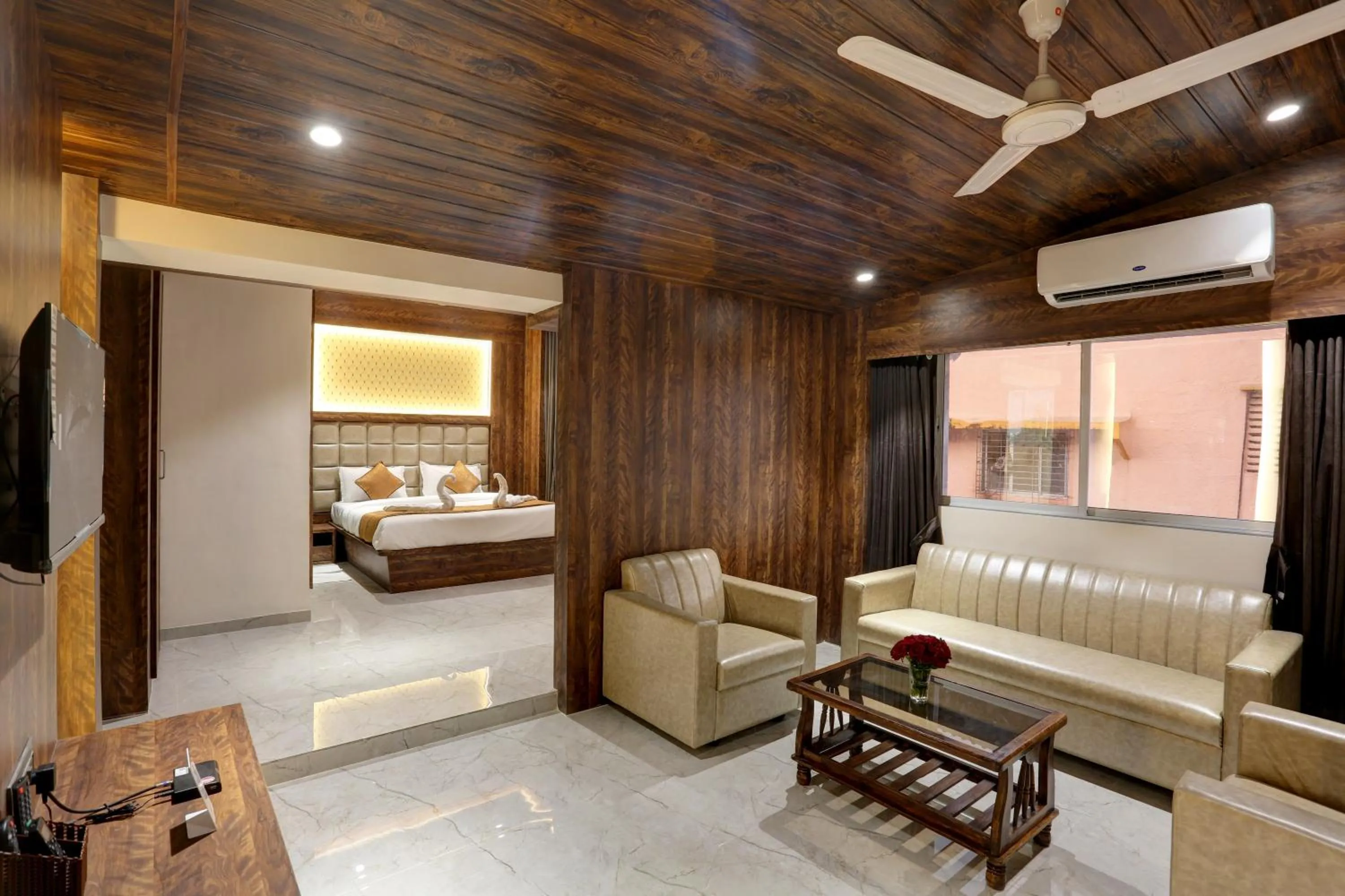 Communal lounge/ TV room in Ramya Residency Navi Mumbai