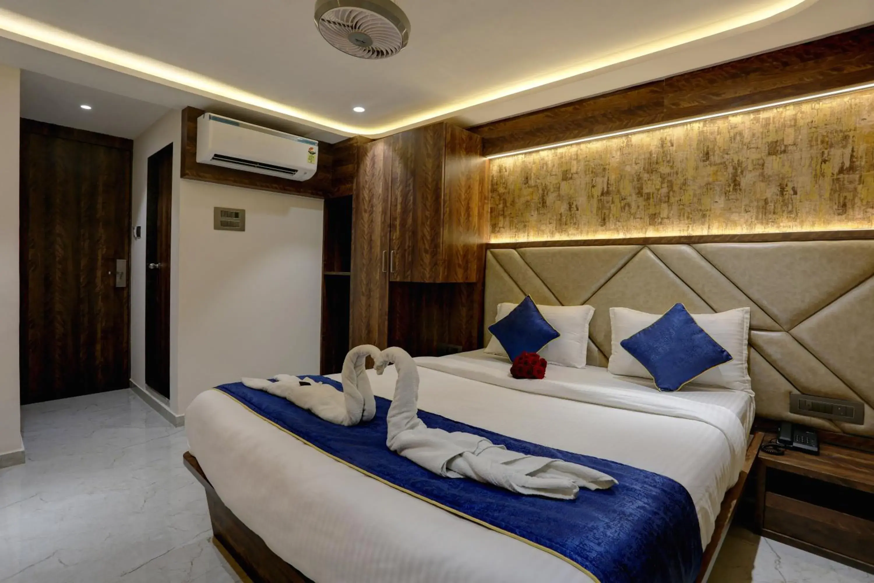 Bed in Ramya Residency Navi Mumbai Bed in Ramya Residency Navi Mumbai