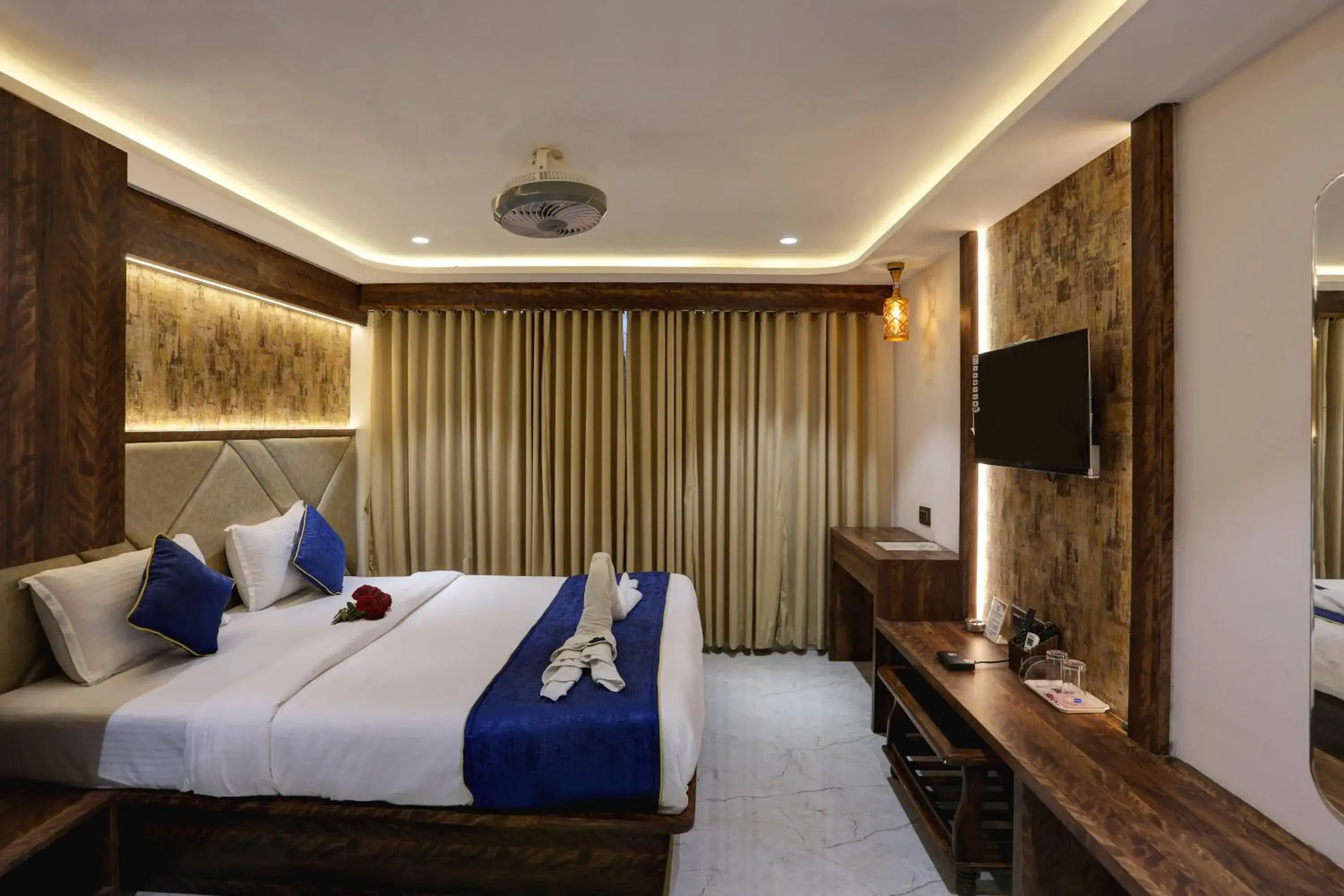 Bed in Ramya Residency Navi Mumbai Bed in Ramya Residency Navi Mumbai