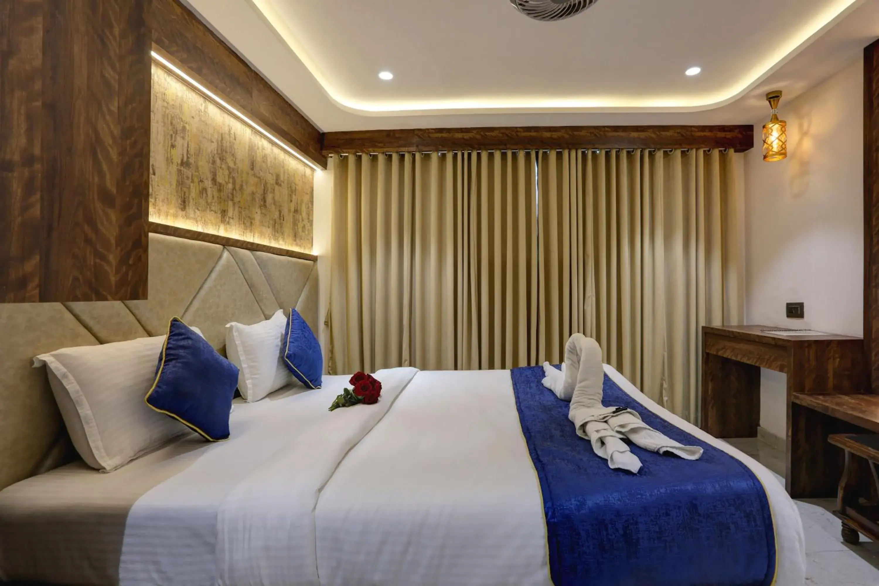 Bed in Ramya Residency Navi Mumbai Bed in Ramya Residency Navi Mumbai