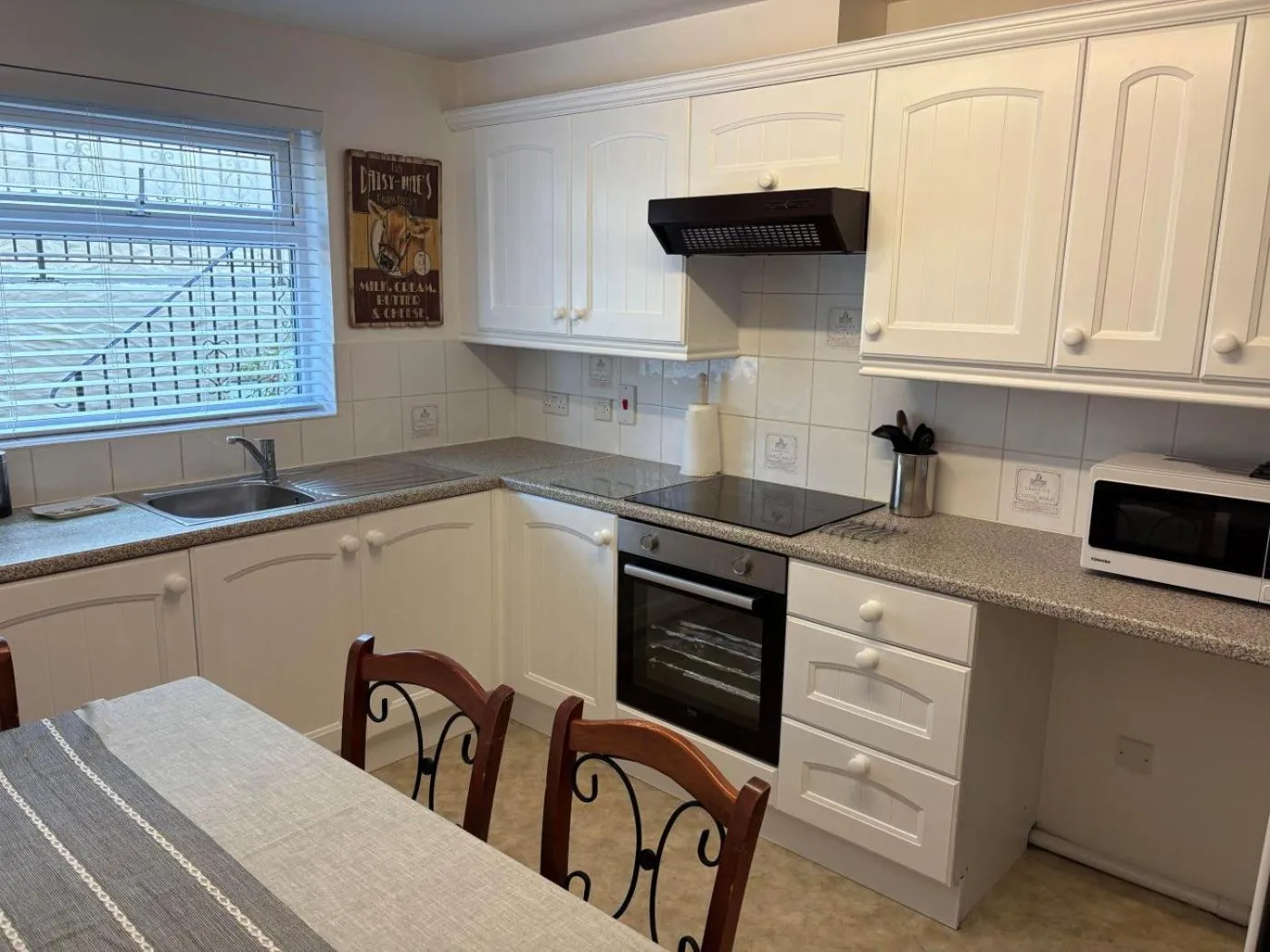 Dining area in The Albany Apartments
