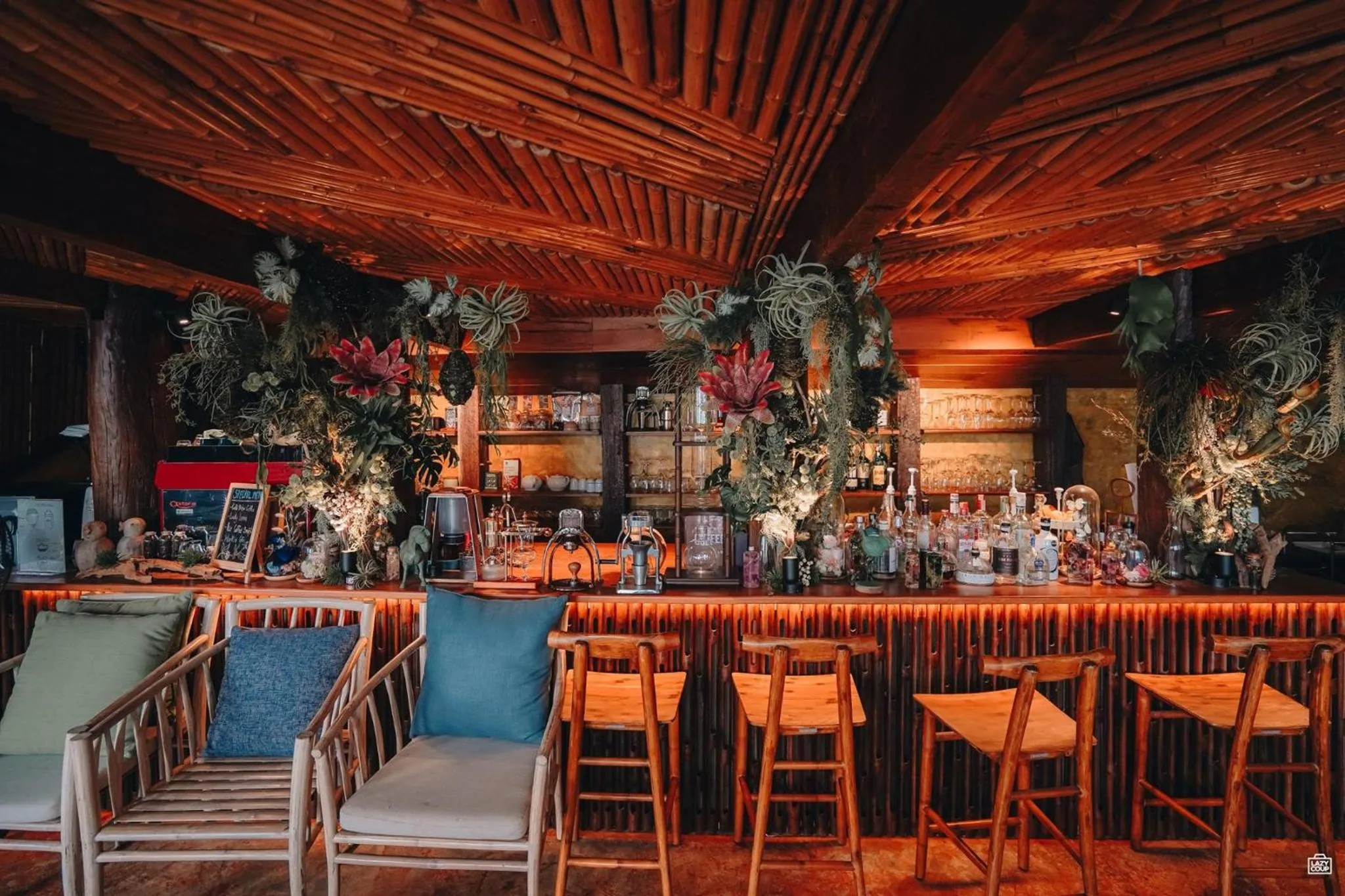 Restaurant/places to eat in Lannawild