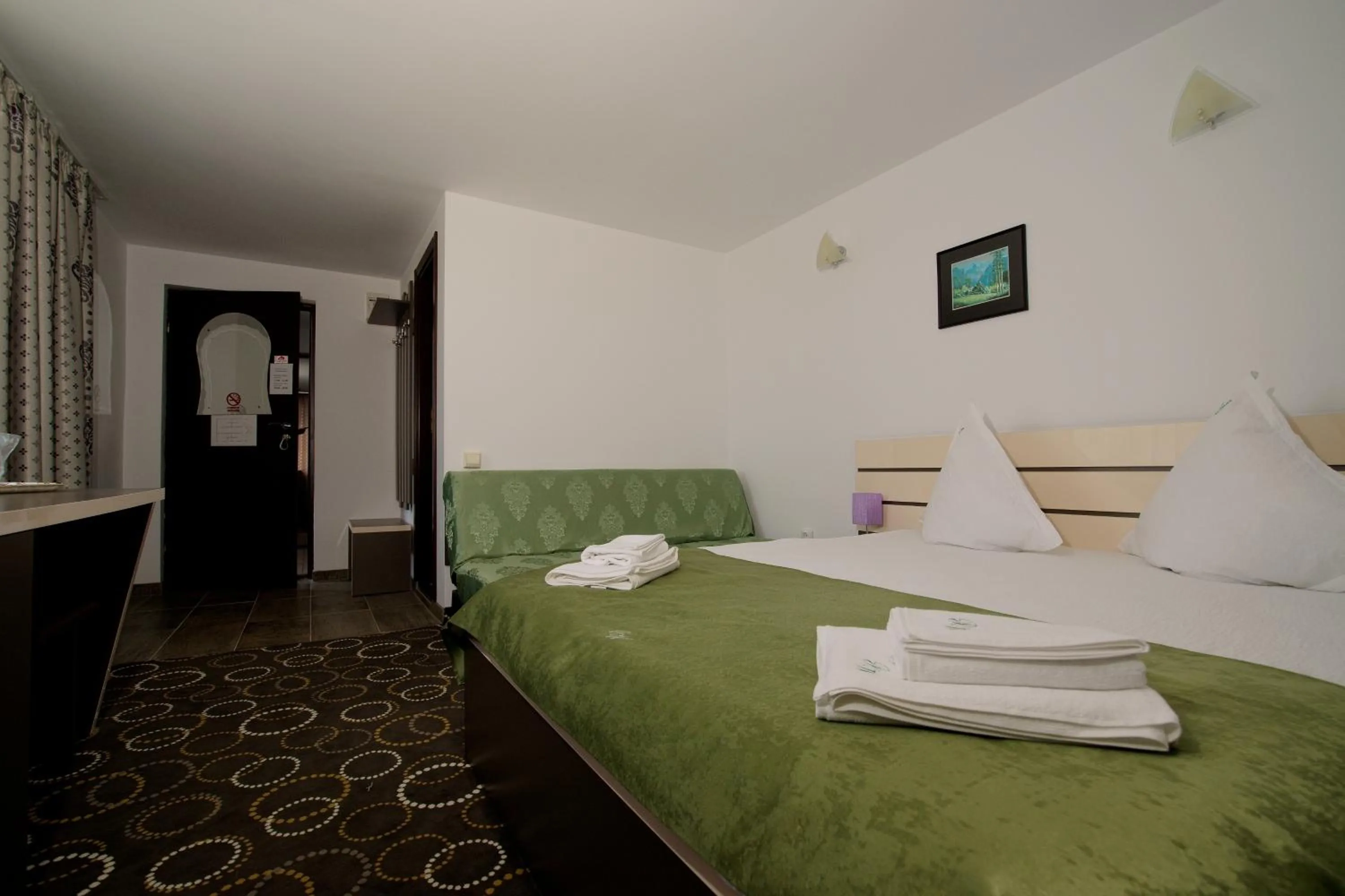 Photo of the whole room, Bed in Vila Pretty Woman