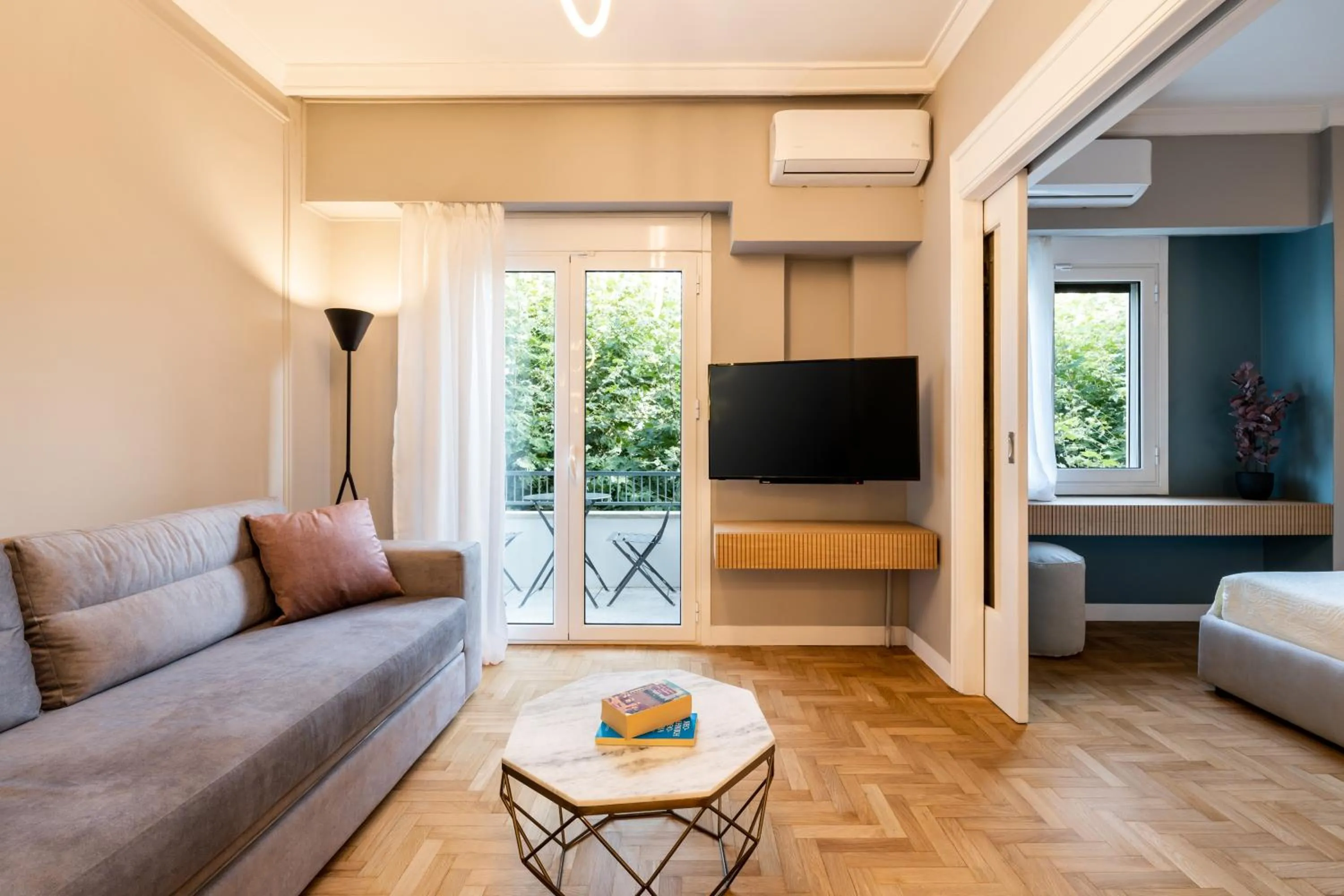 Frinichou 18 by Athens Concept Residences