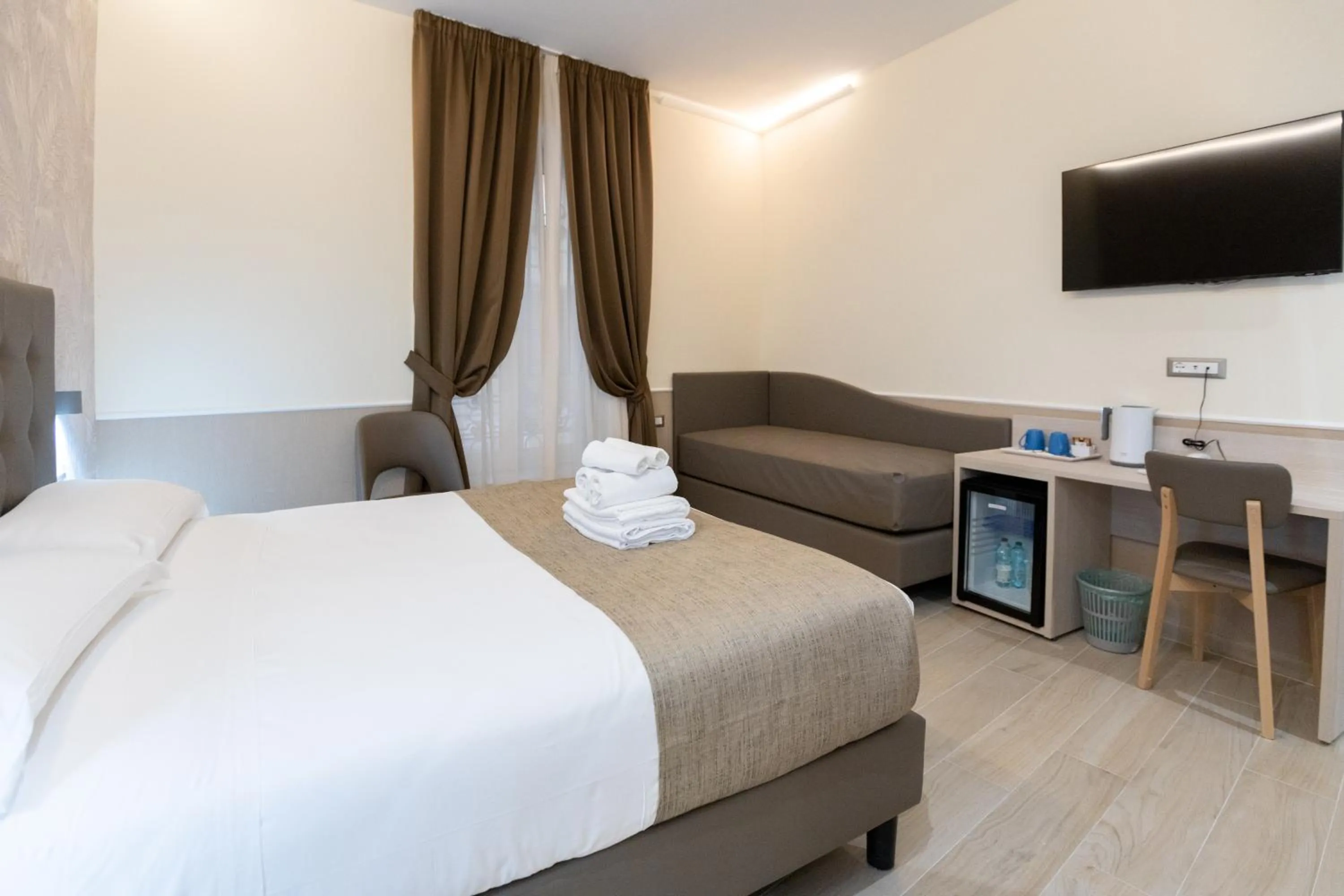 Bed in Hotel Maximus