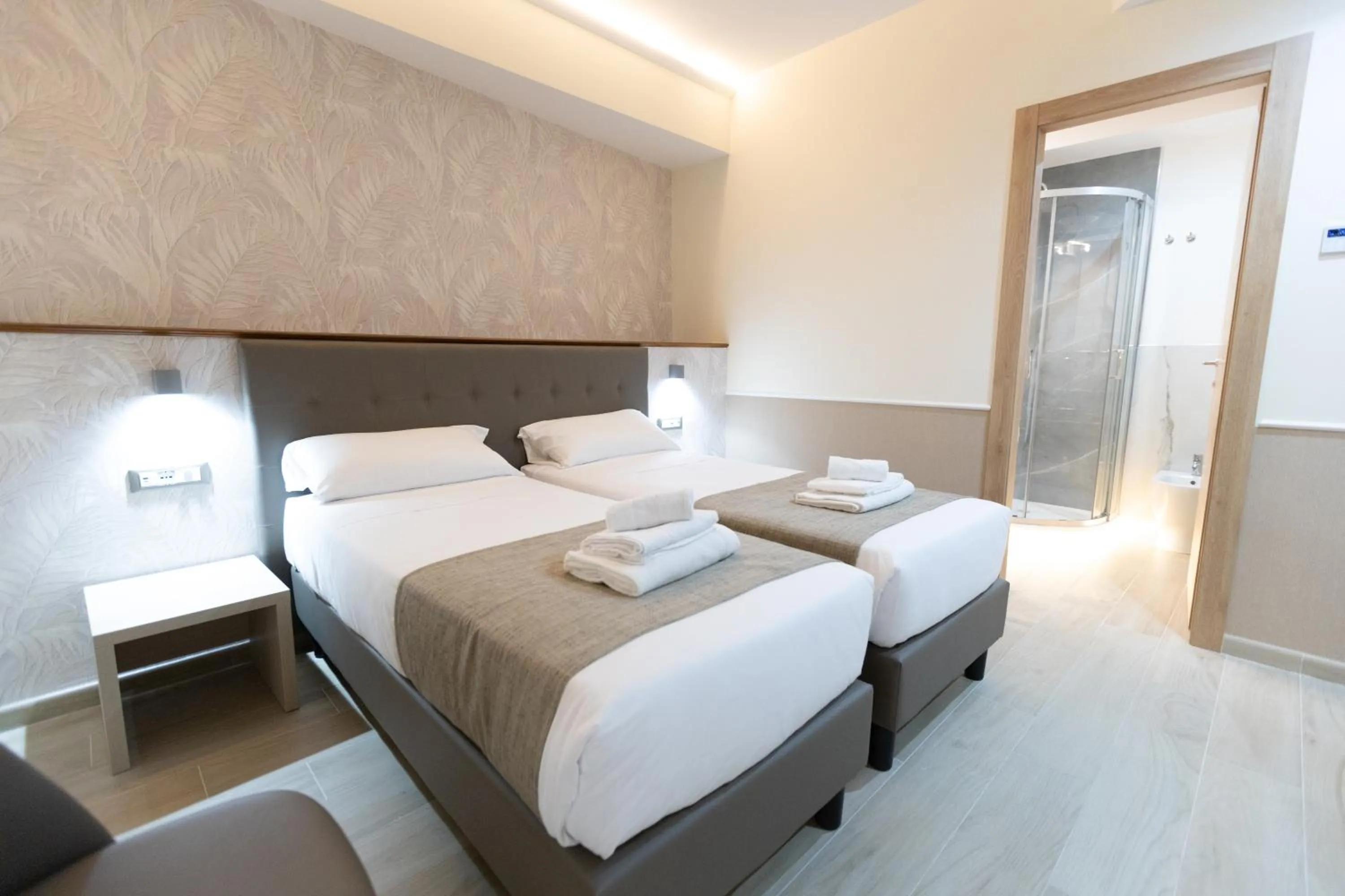 Bed in Hotel Maximus