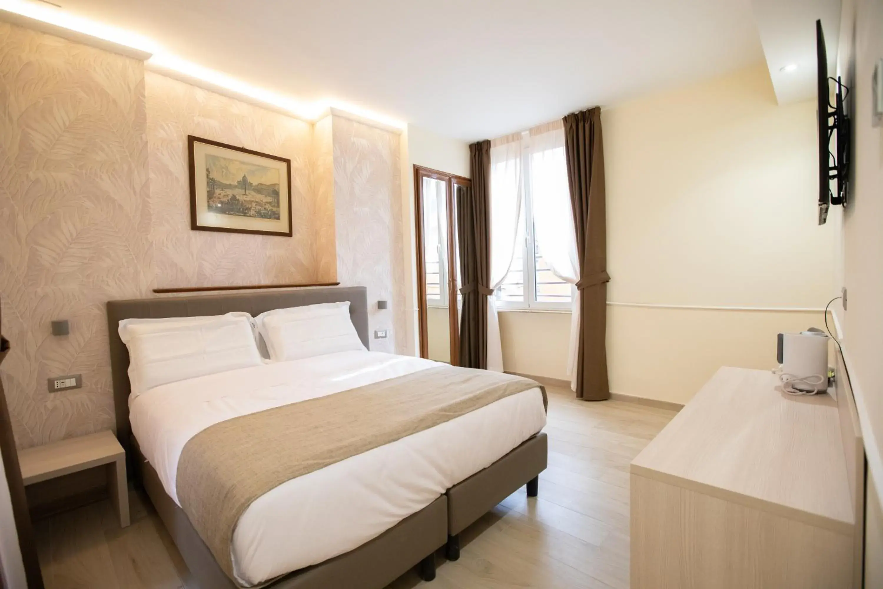 Superior Double or Twin Room with Terrace in Hotel Maximus Superior Double or Twin Room with Terrace in Hotel Maximus