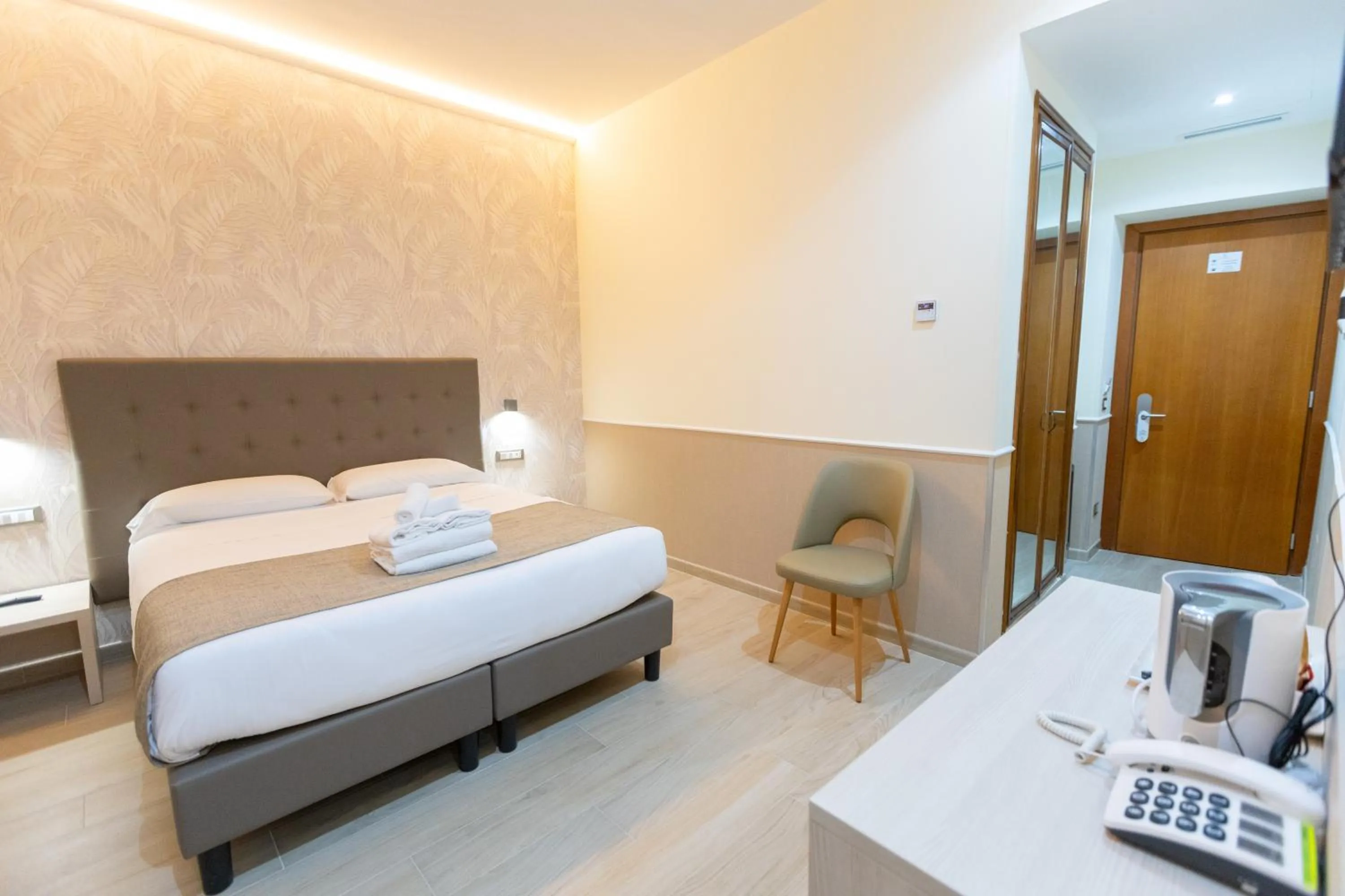 Bed in Hotel Maximus