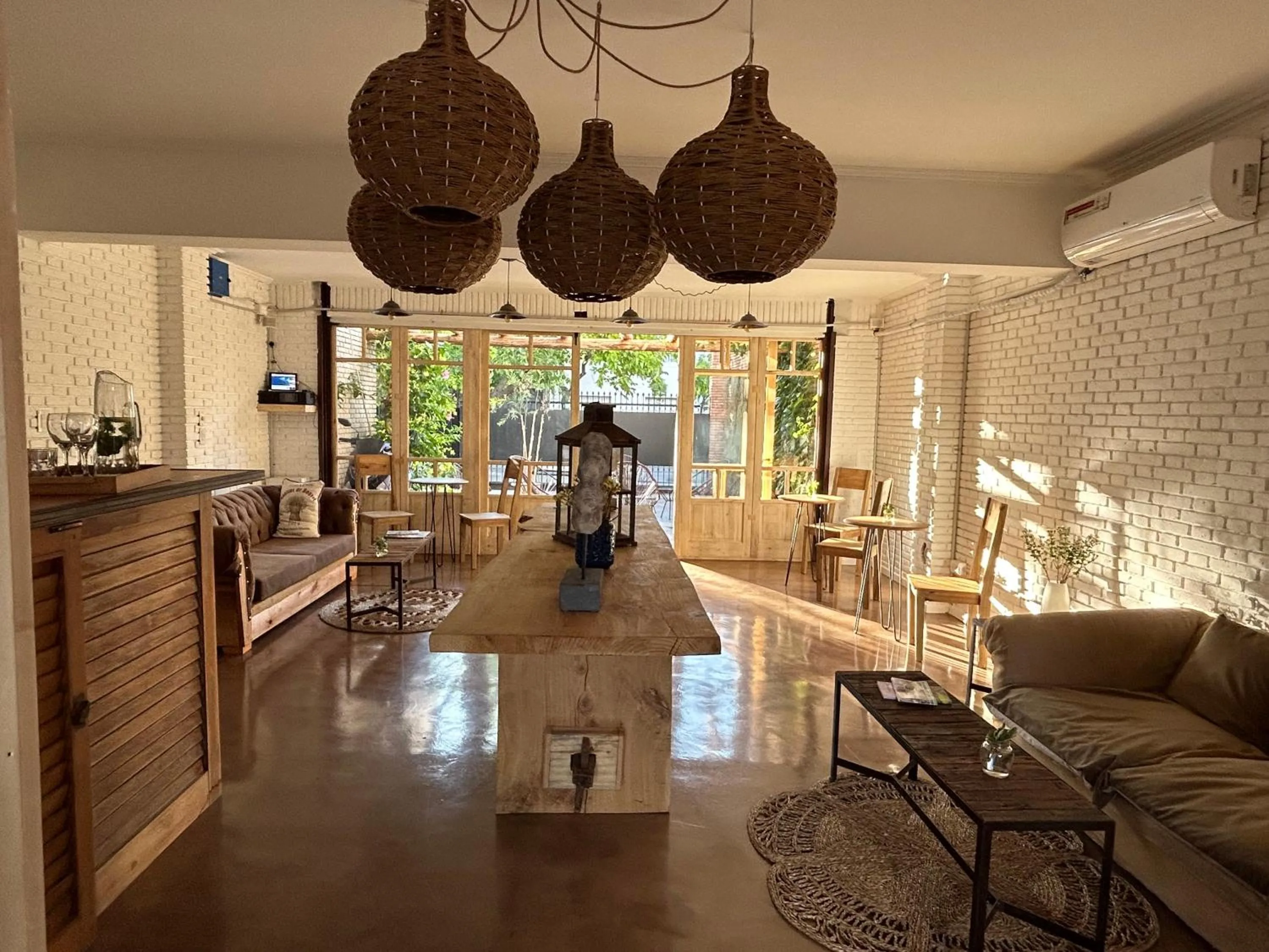 Oeste suites