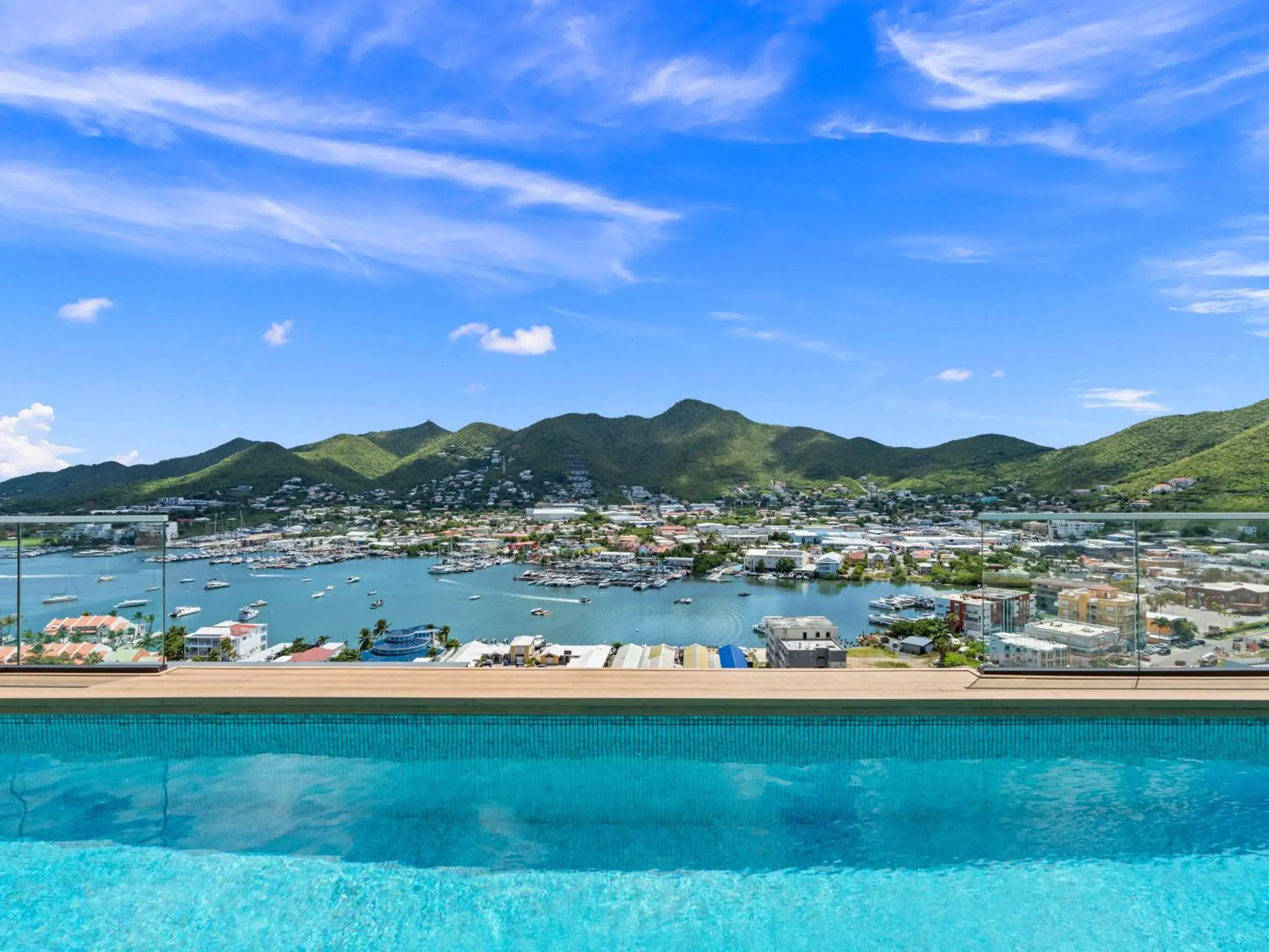 The Hills Residence The Hills Residence